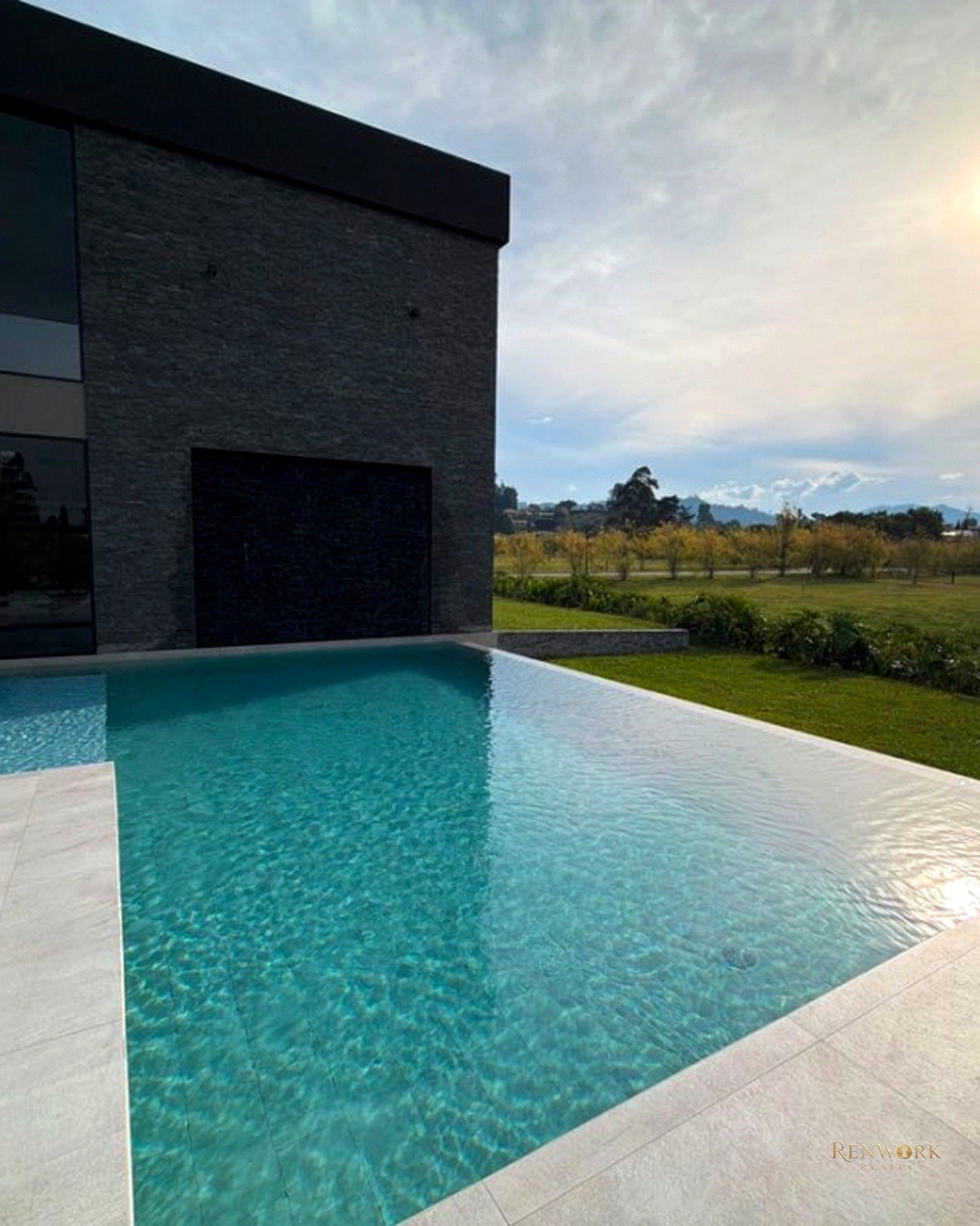SE VENDE CASA DE LUJO EN LLANO GRANDE · foto 6