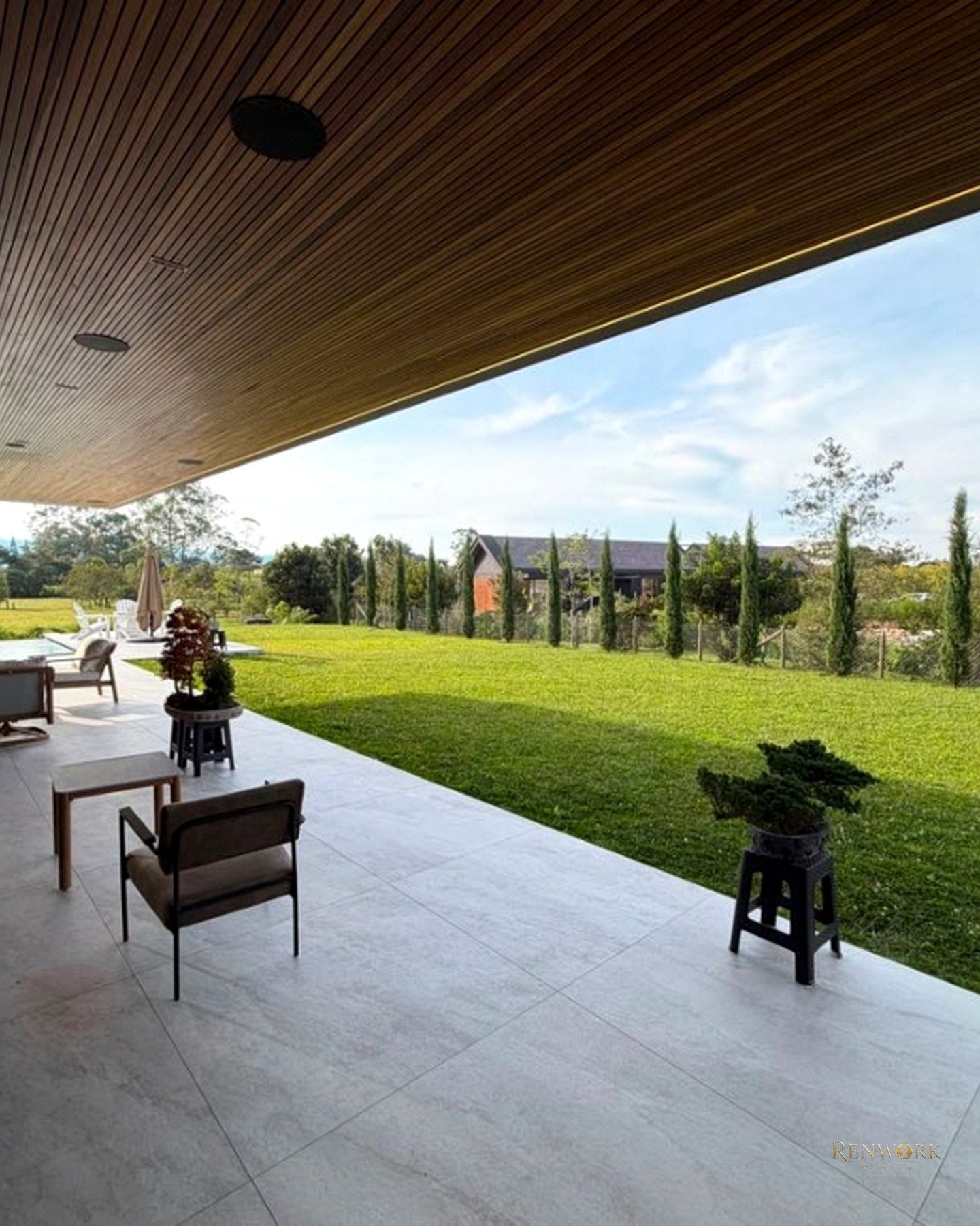 SE VENDE CASA DE LUJO EN LLANO GRANDE · foto 4