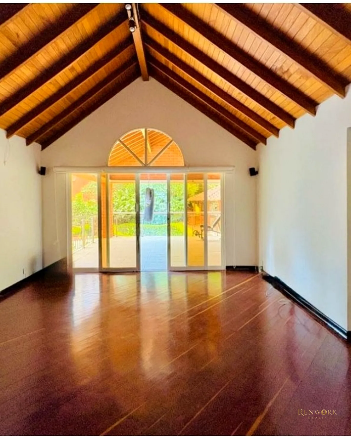SE VENDE CASA EN ALTOS DEL POBLADO · foto 13