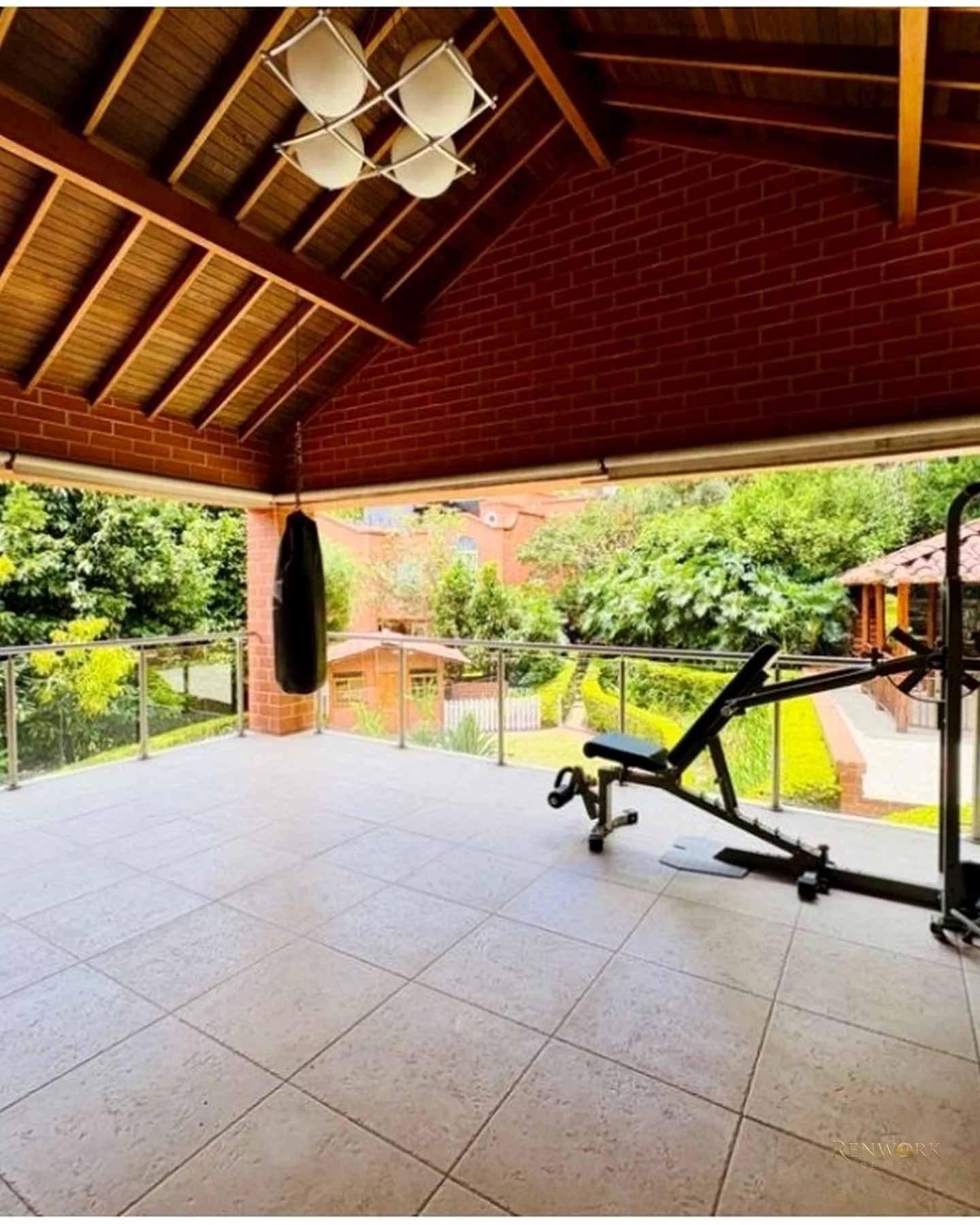 SE VENDE CASA EN ALTOS DEL POBLADO · foto 19