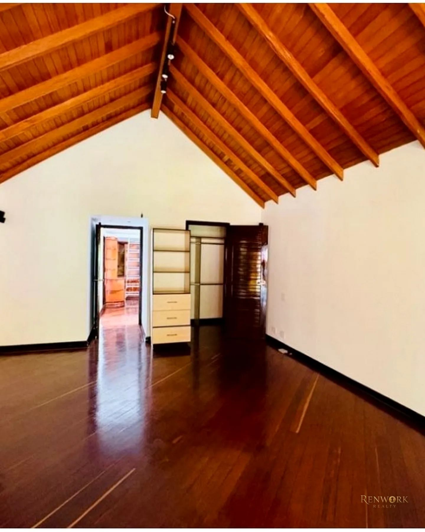 SE VENDE CASA EN ALTOS DEL POBLADO · foto 9