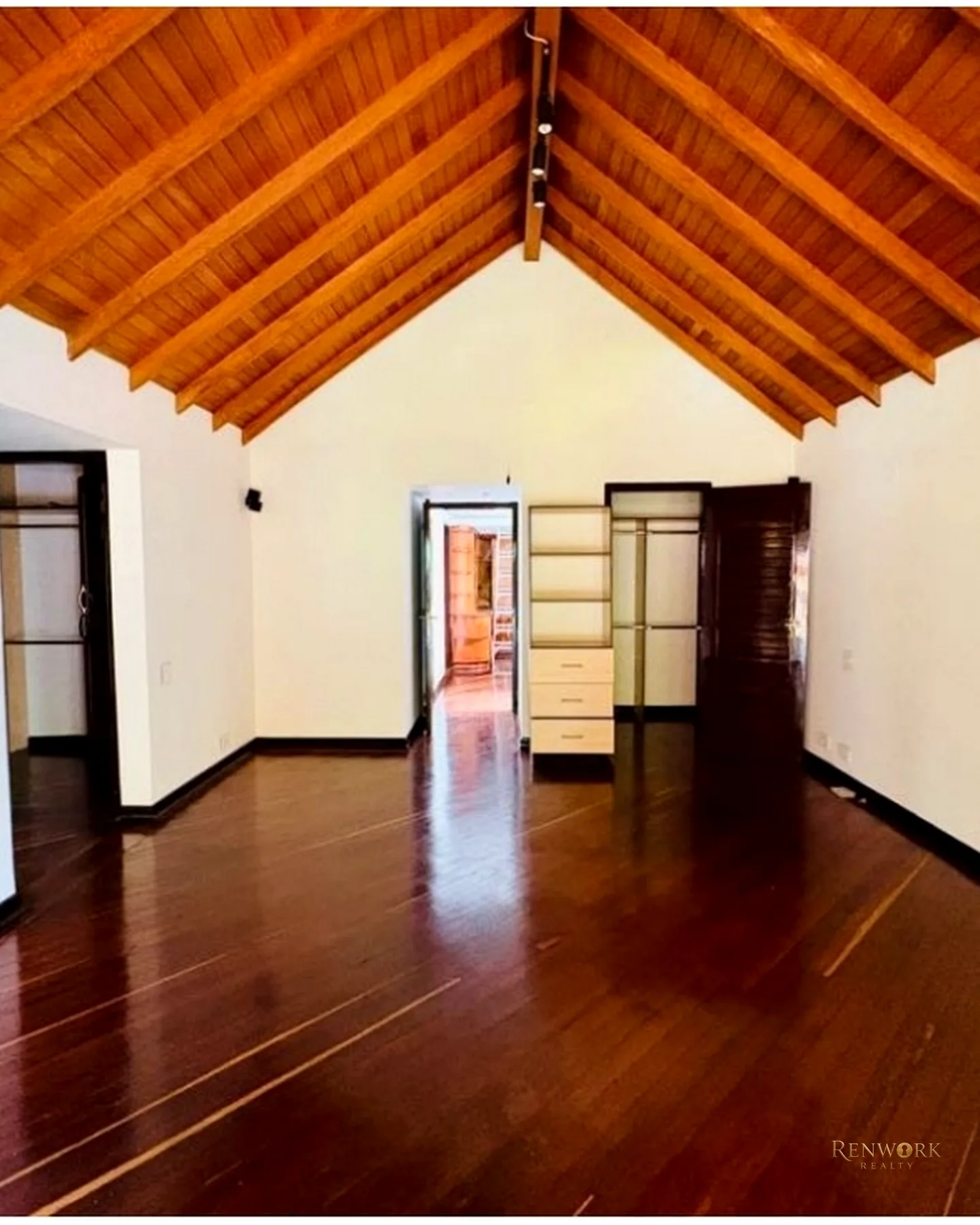 SE VENDE CASA EN ALTOS DEL POBLADO · foto 10