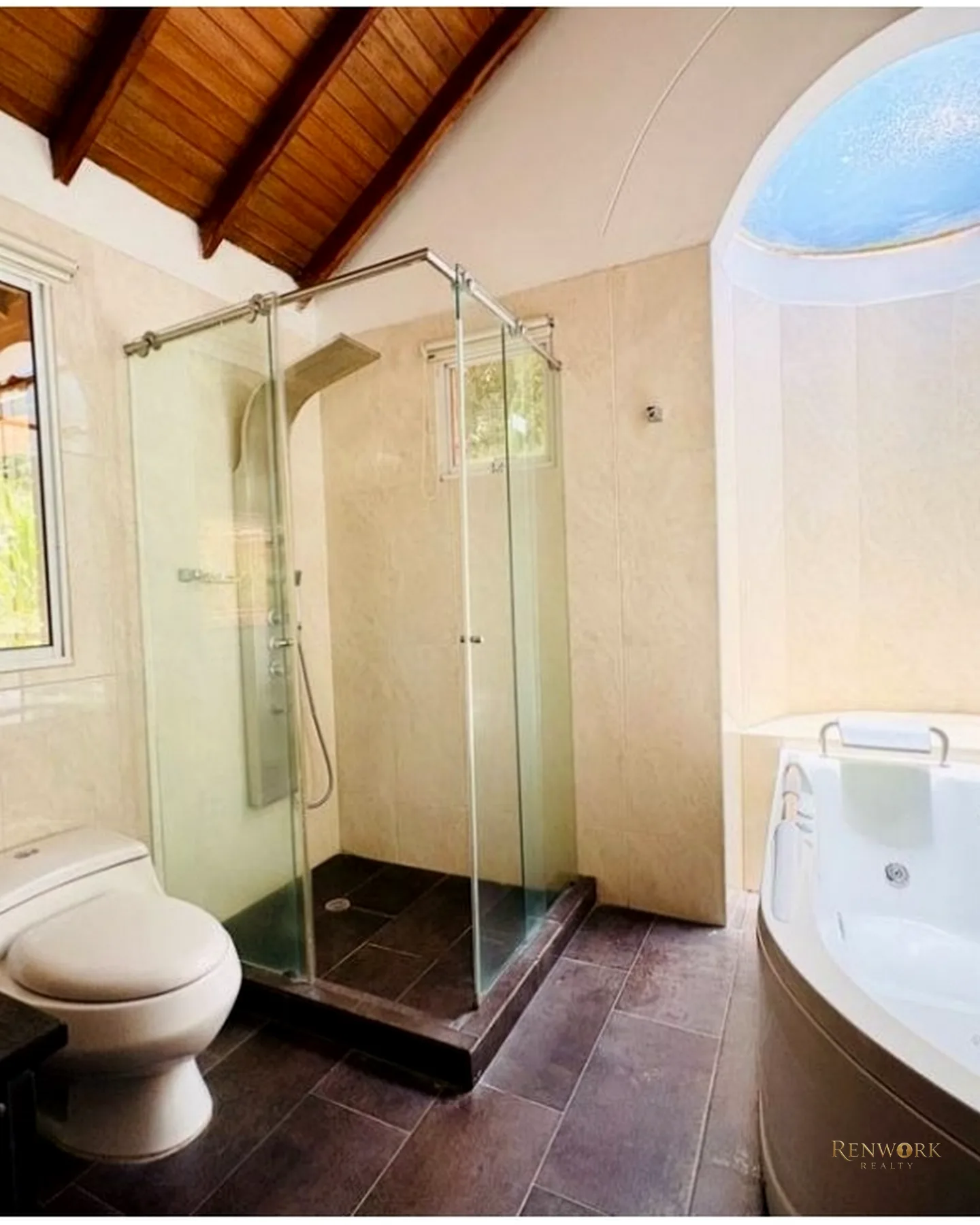 SE VENDE CASA EN ALTOS DEL POBLADO · foto 18