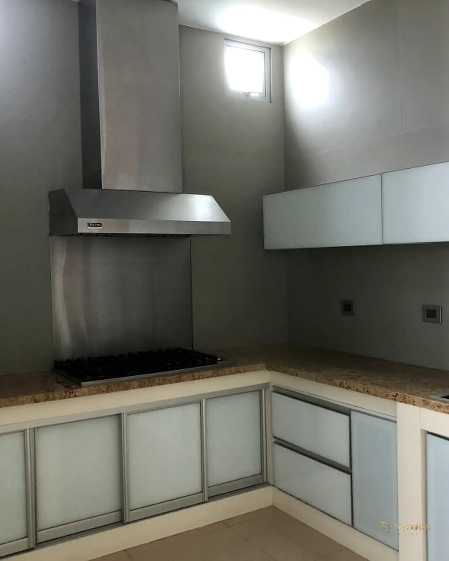 SE VENDE ESPECTACULAR CASA EN SABANILLA · foto 3