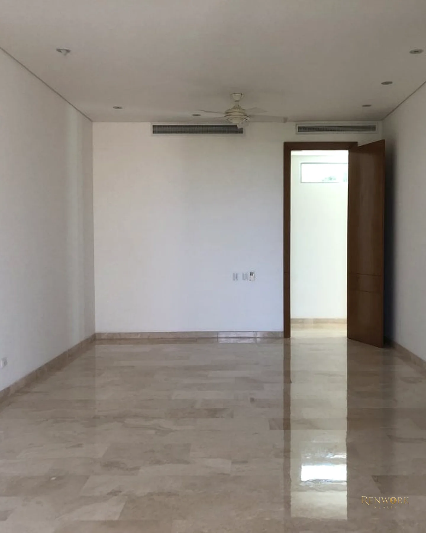 SE VENDE ESPECTACULAR CASA EN SABANILLA · foto 11