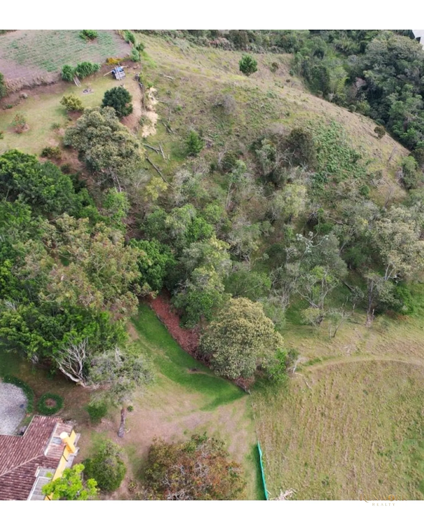 SE VENDE FINCA DE LOTEO Y DESCANSO EN MARINILLA, ANTIOQUIA · foto 13