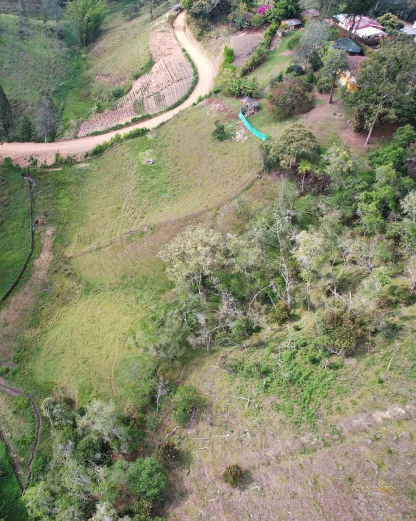 SE VENDE FINCA DE LOTEO Y DESCANSO EN MARINILLA, ANTIOQUIA · foto 14
