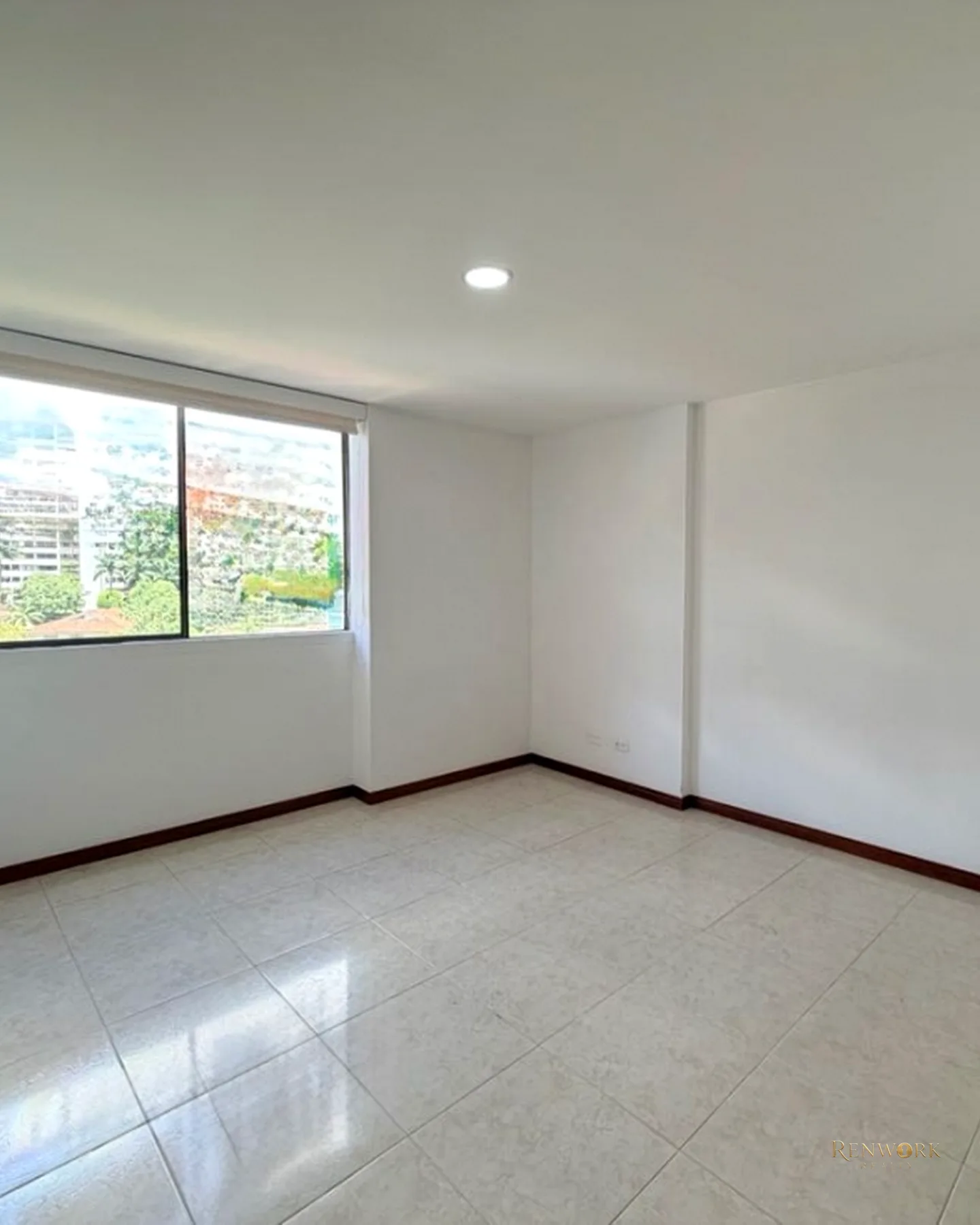 | V E N T A | APARTAMENTO EN EL POBLADO, INFERIOR CON LOS GONZÁLEZ · foto 13