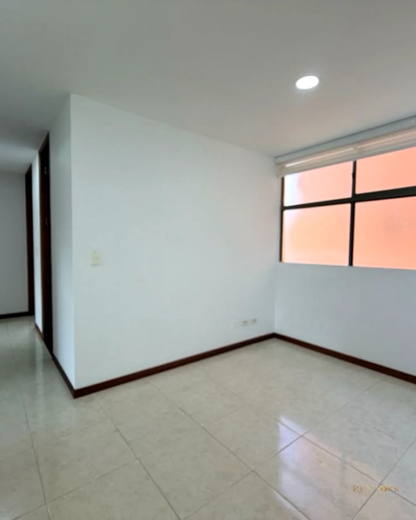 | V E N T A | APARTAMENTO EN EL POBLADO, INFERIOR CON LOS GONZÁLEZ · foto 9