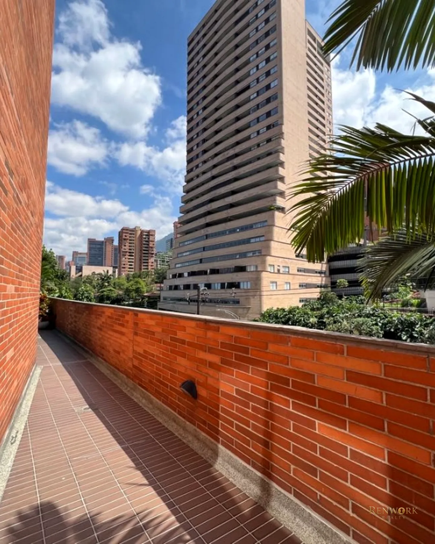 | V E N T A | APARTAMENTO EN EL POBLADO SECTOR LINARES. AMPLIA TERRAZA · foto 12