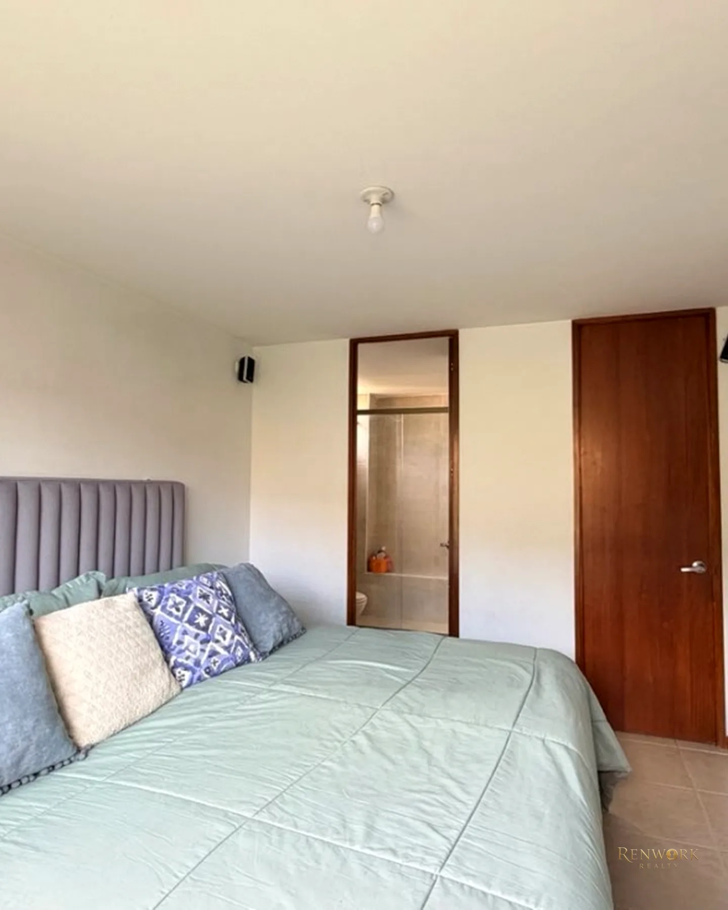 | V E N T A | APARTAMENTO EN EL POBLADO, TRANSVERSAL INTERMEDIA. · foto 13