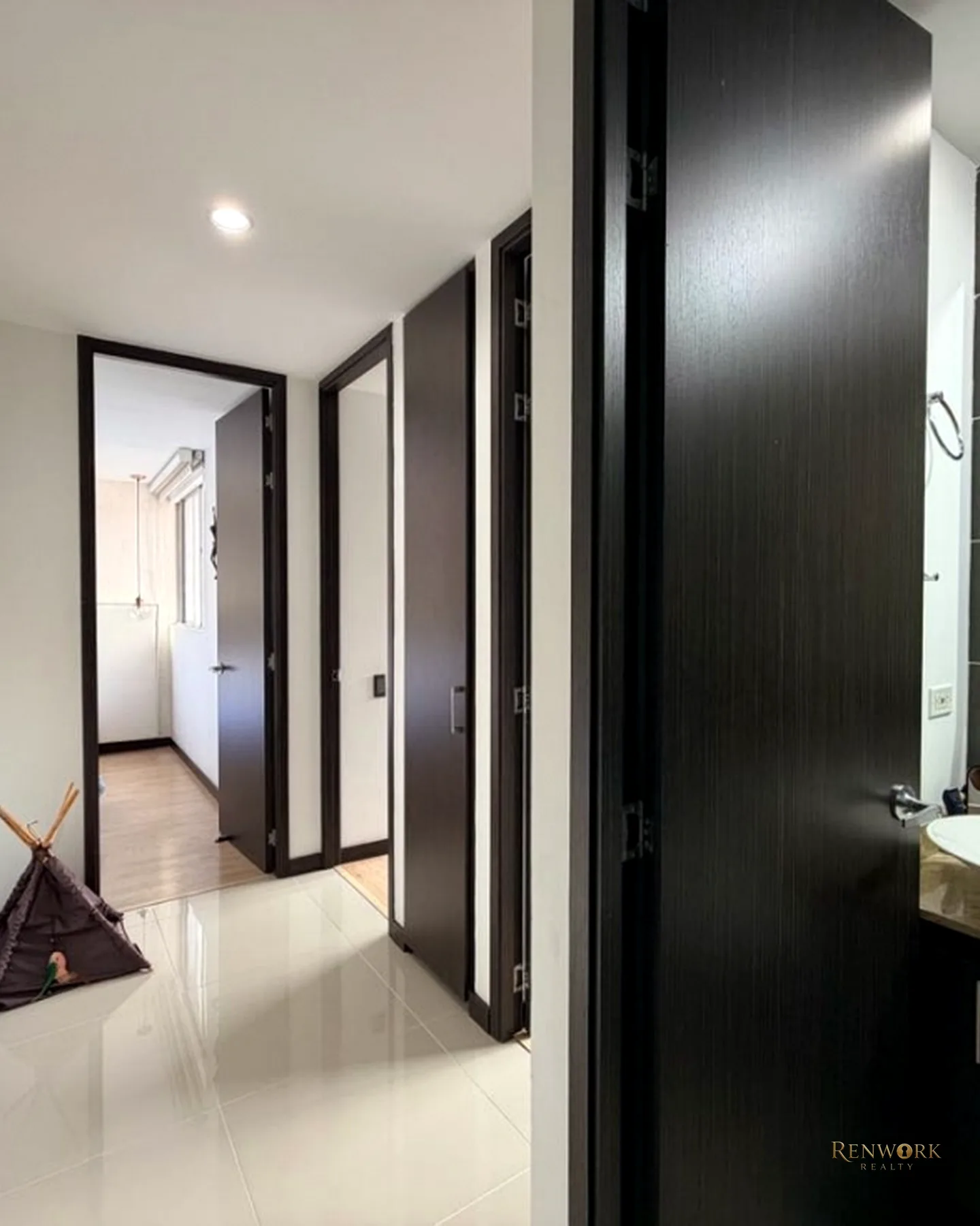 | V E N T A | APARTAMENTO EN ENVIGADO, SECTOR LOMA DE LAS BRUJAS · foto 17