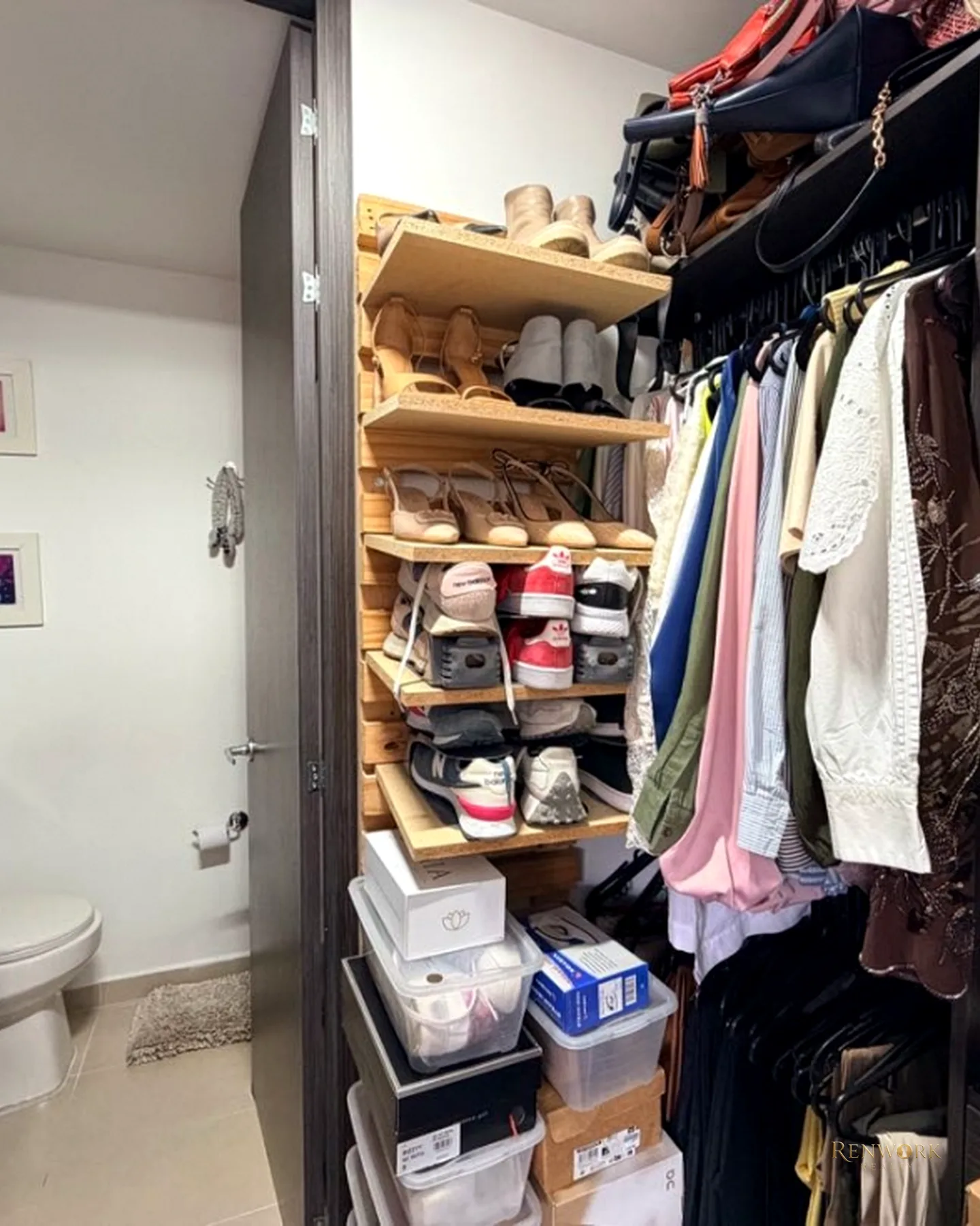 | V E N T A | APARTAMENTO EN ENVIGADO, SECTOR LOMA DE LAS BRUJAS · foto 16