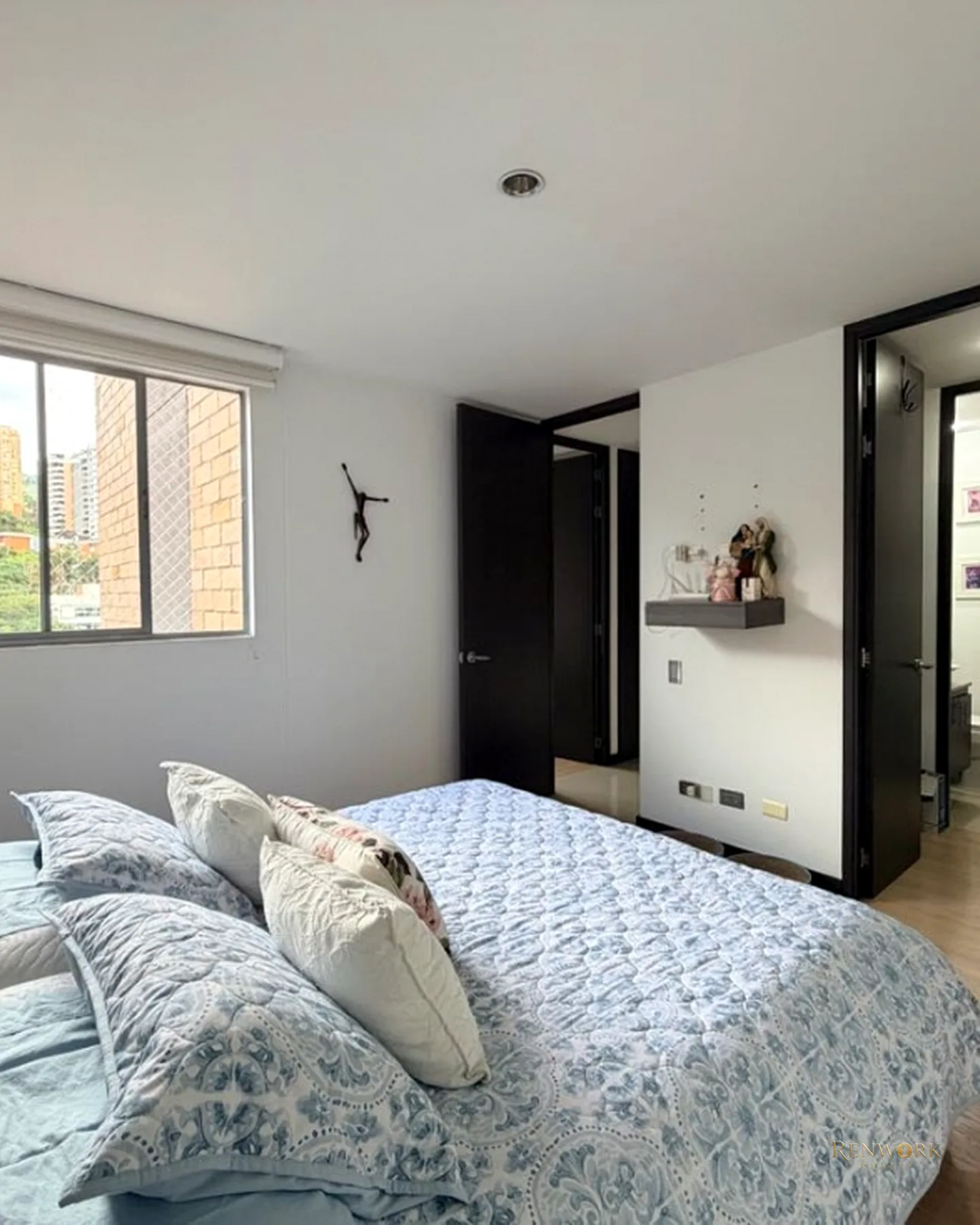 | V E N T A | APARTAMENTO EN ENVIGADO, SECTOR LOMA DE LAS BRUJAS · foto 14