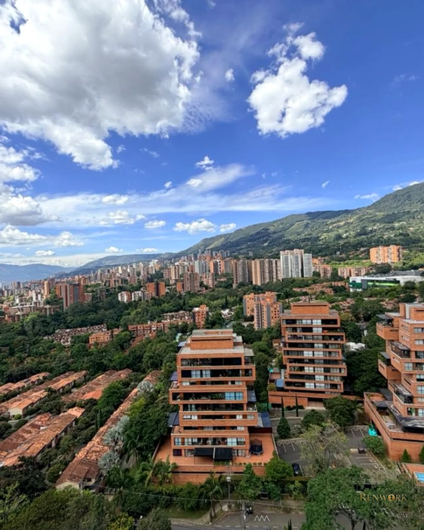| V E N T A | APARTMENTO EN ENVIGADO, LAS BRUJAS. SÚPER VISTA · foto 23