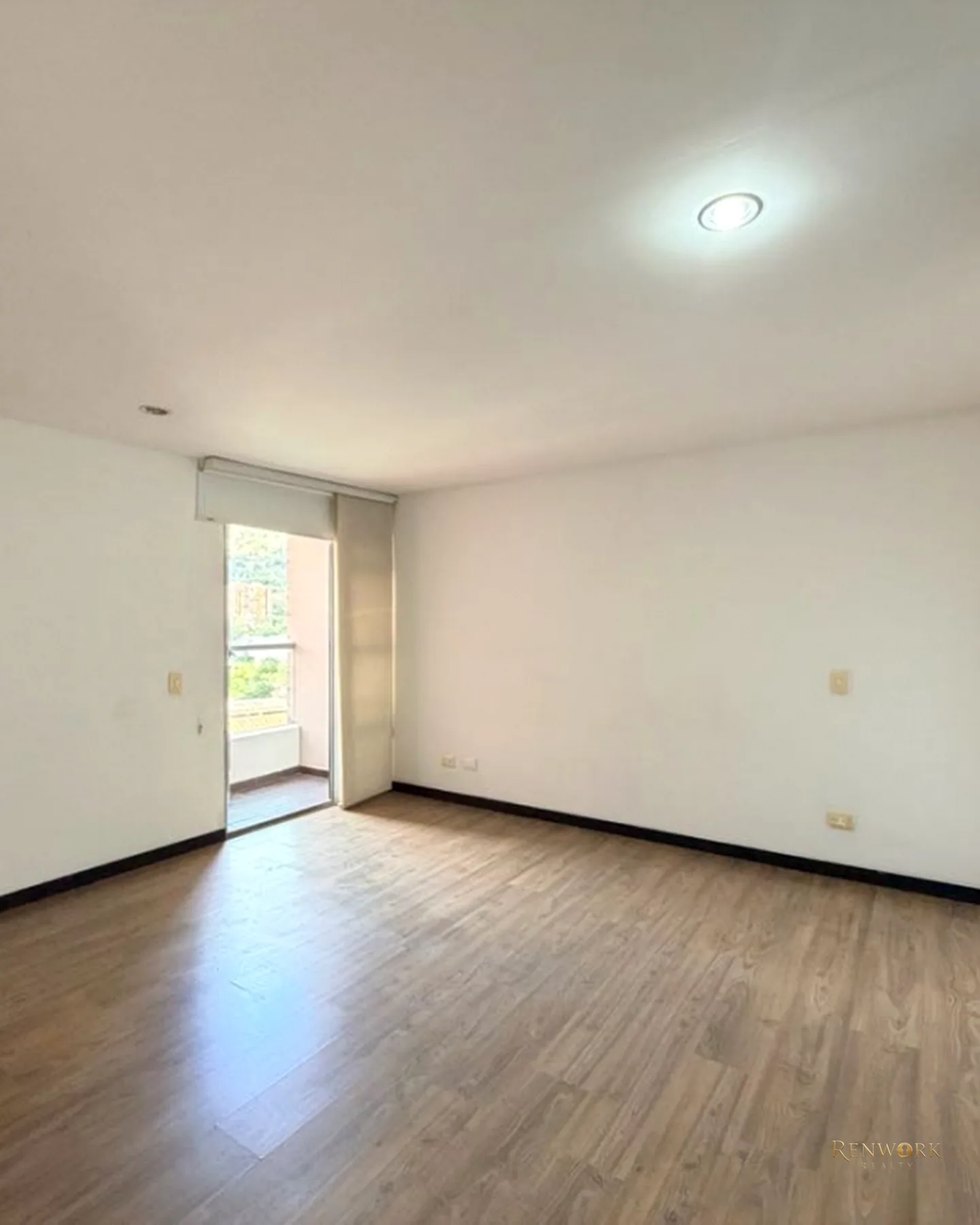 | V E N T A | APARTMENTO EN ENVIGADO, LAS BRUJAS. SÚPER VISTA · foto 16