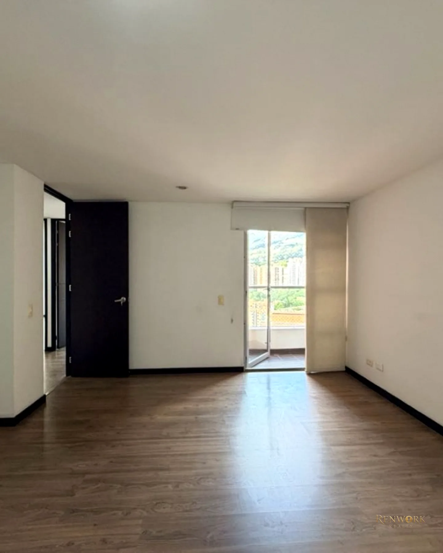 | V E N T A | APARTMENTO EN ENVIGADO, LAS BRUJAS. SÚPER VISTA · foto 13