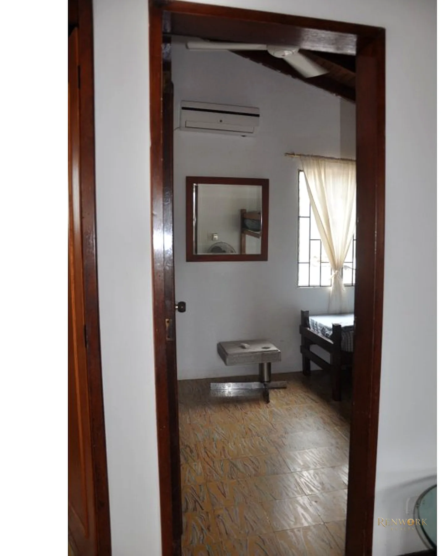 VENCAMBIO CABAÑA + LOTE AL FRENTE DEL MAR BARRIO CARIBE NECOCLÍ · foto 5