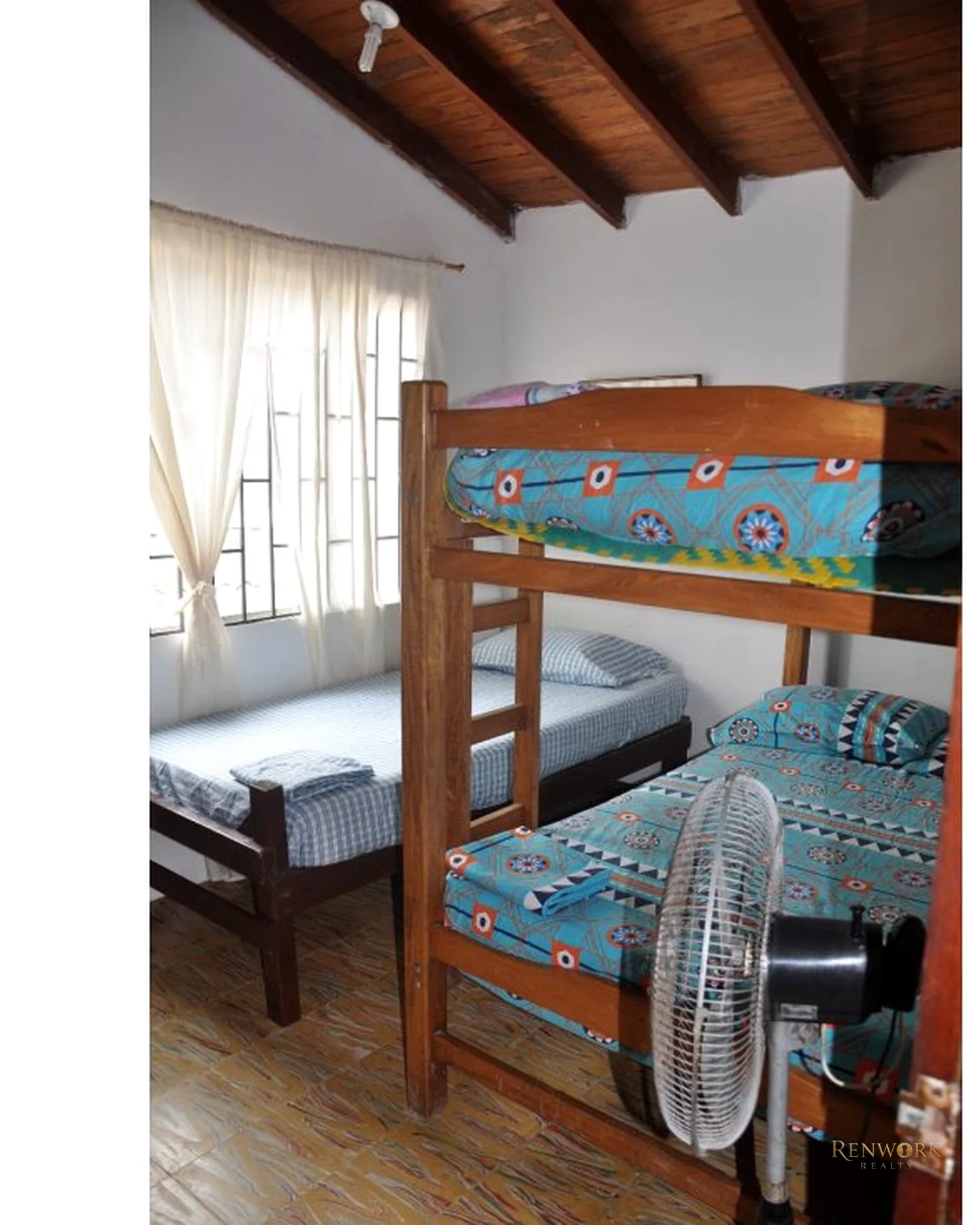 VENCAMBIO CABAÑA + LOTE AL FRENTE DEL MAR BARRIO CARIBE NECOCLÍ · foto 12