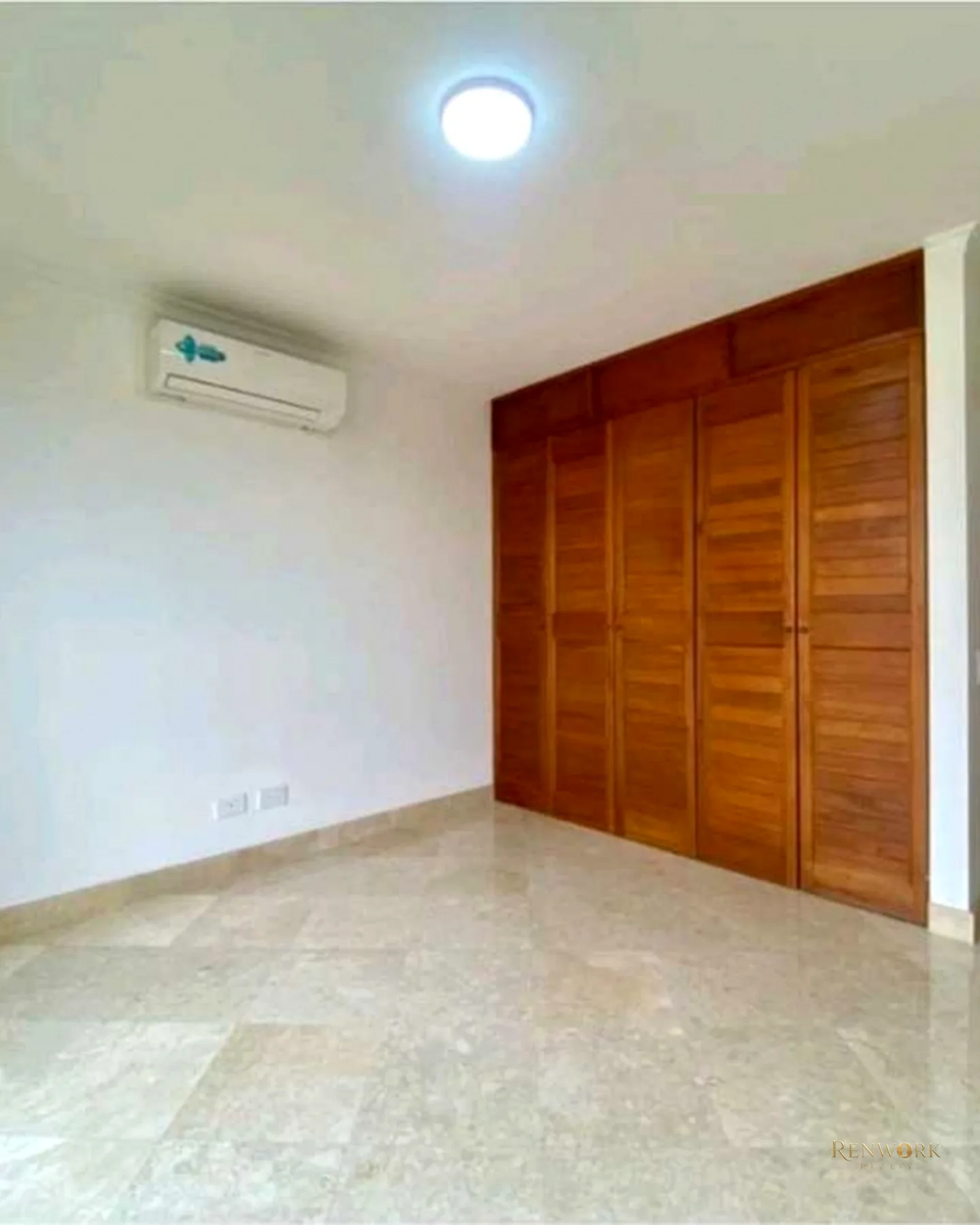 VENDEMOS APARTAMENTO POBLADO SECTOR LA ABADIA · foto 3