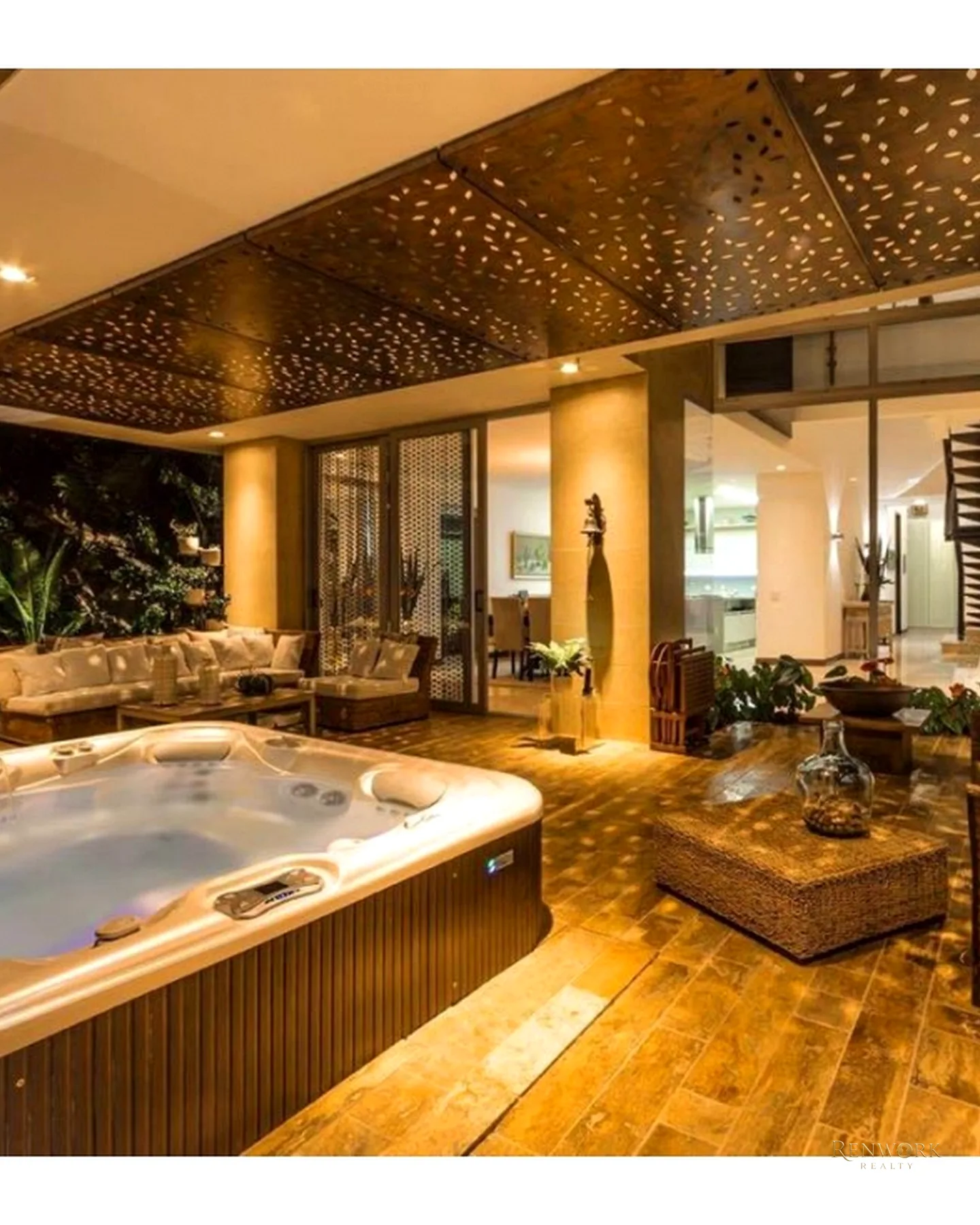 VENDEMOS CASA DE LUJO EN LA CALERA EL POBLADO · foto 8