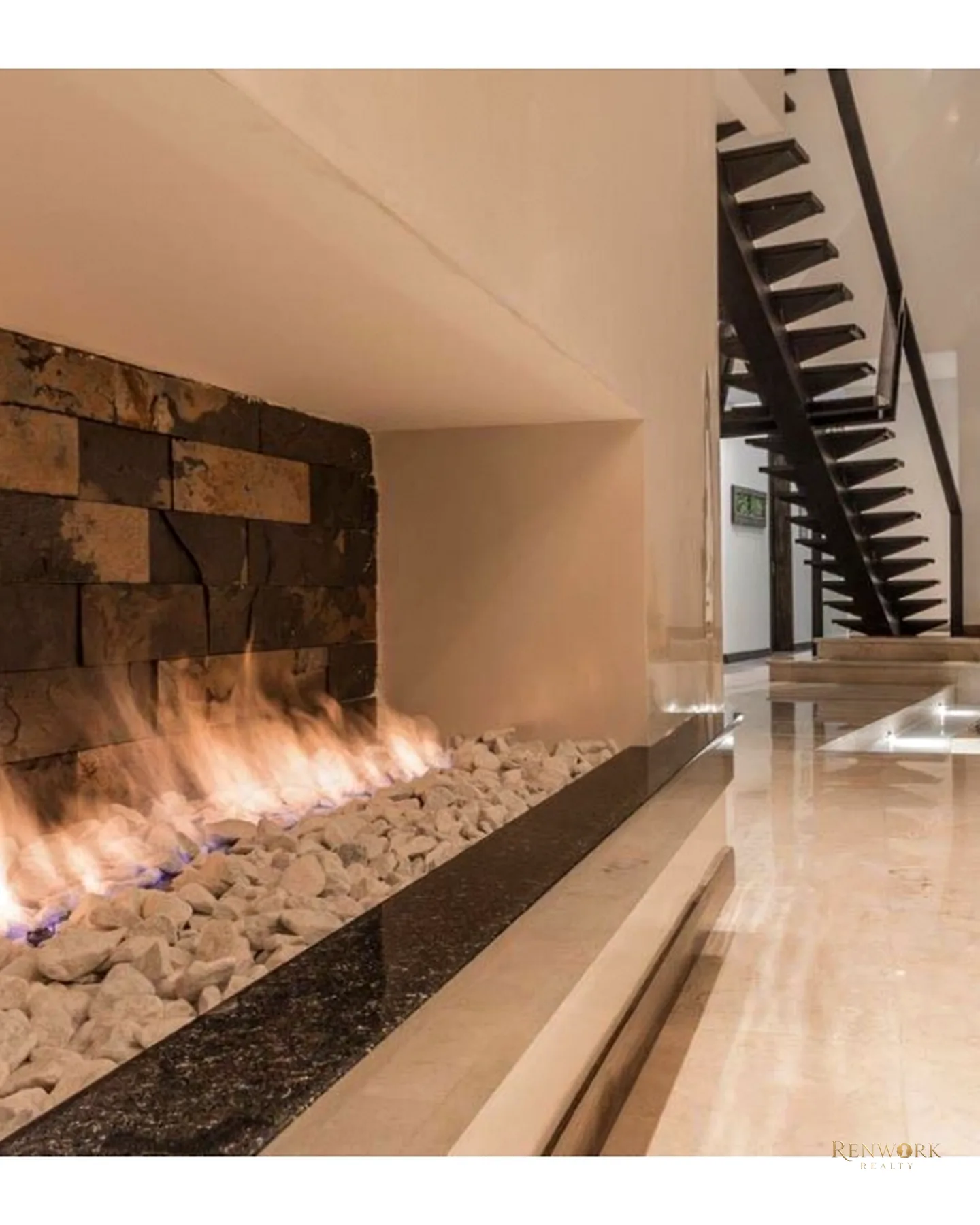 VENDEMOS CASA DE LUJO EN LA CALERA EL POBLADO · foto 10