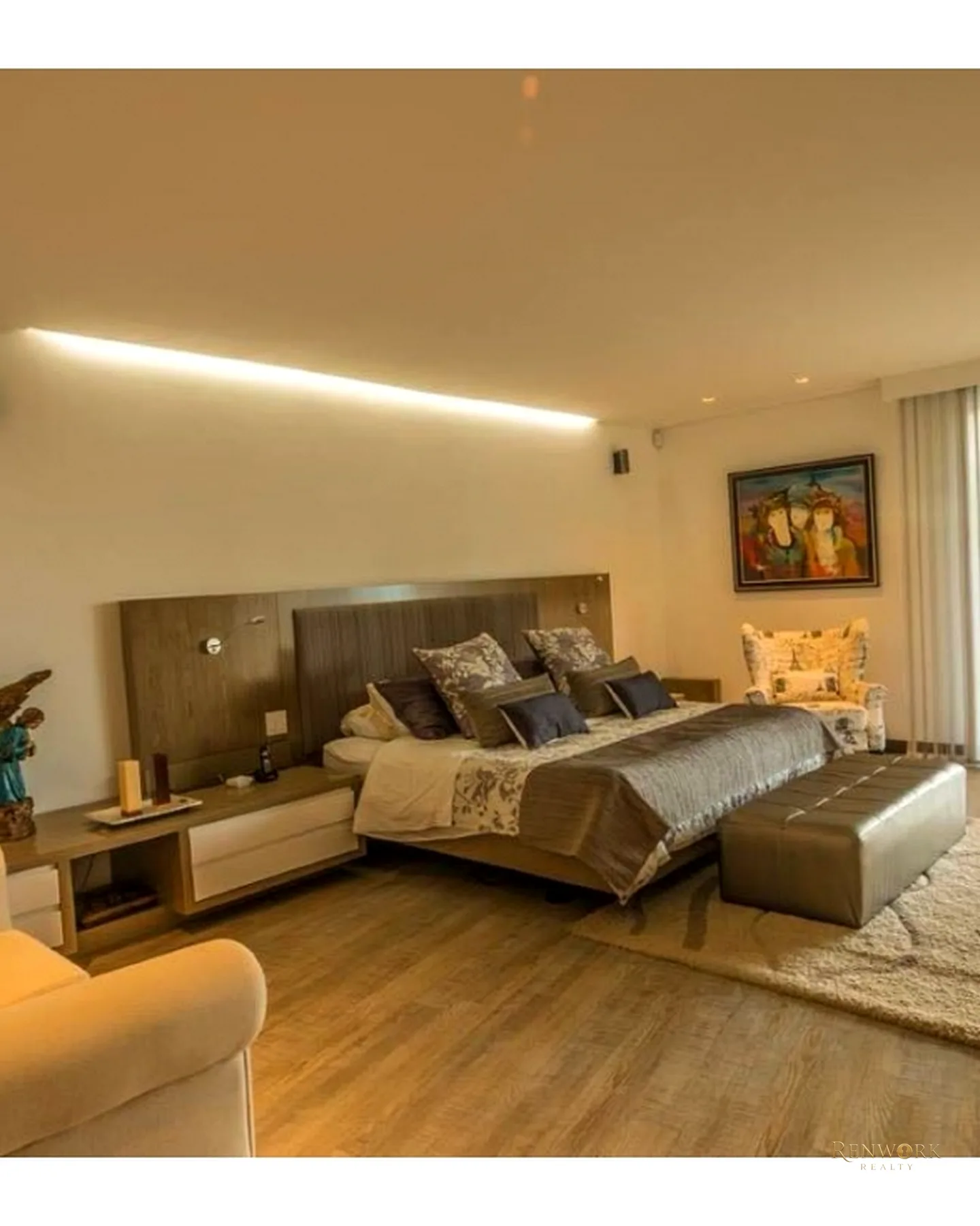 VENDEMOS CASA DE LUJO EN LA CALERA EL POBLADO · foto 5