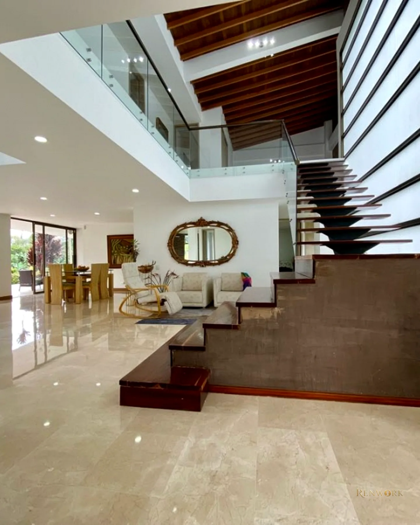 VENDEMOS CASA EN EL ESCOBERO ENVIGADO · foto 2