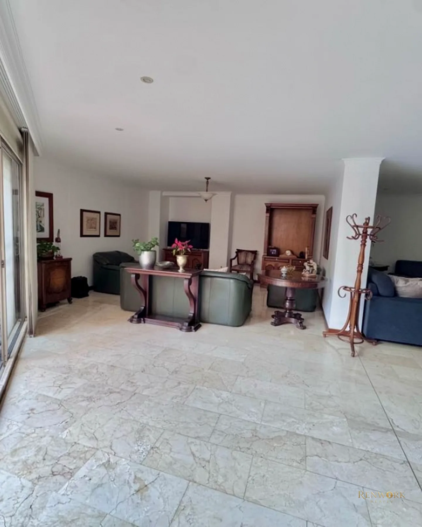 VENDO 179 MT + 47 MTR DE TERRAZA CERCA AL C.COMERCIAL SANTA FE · foto 5