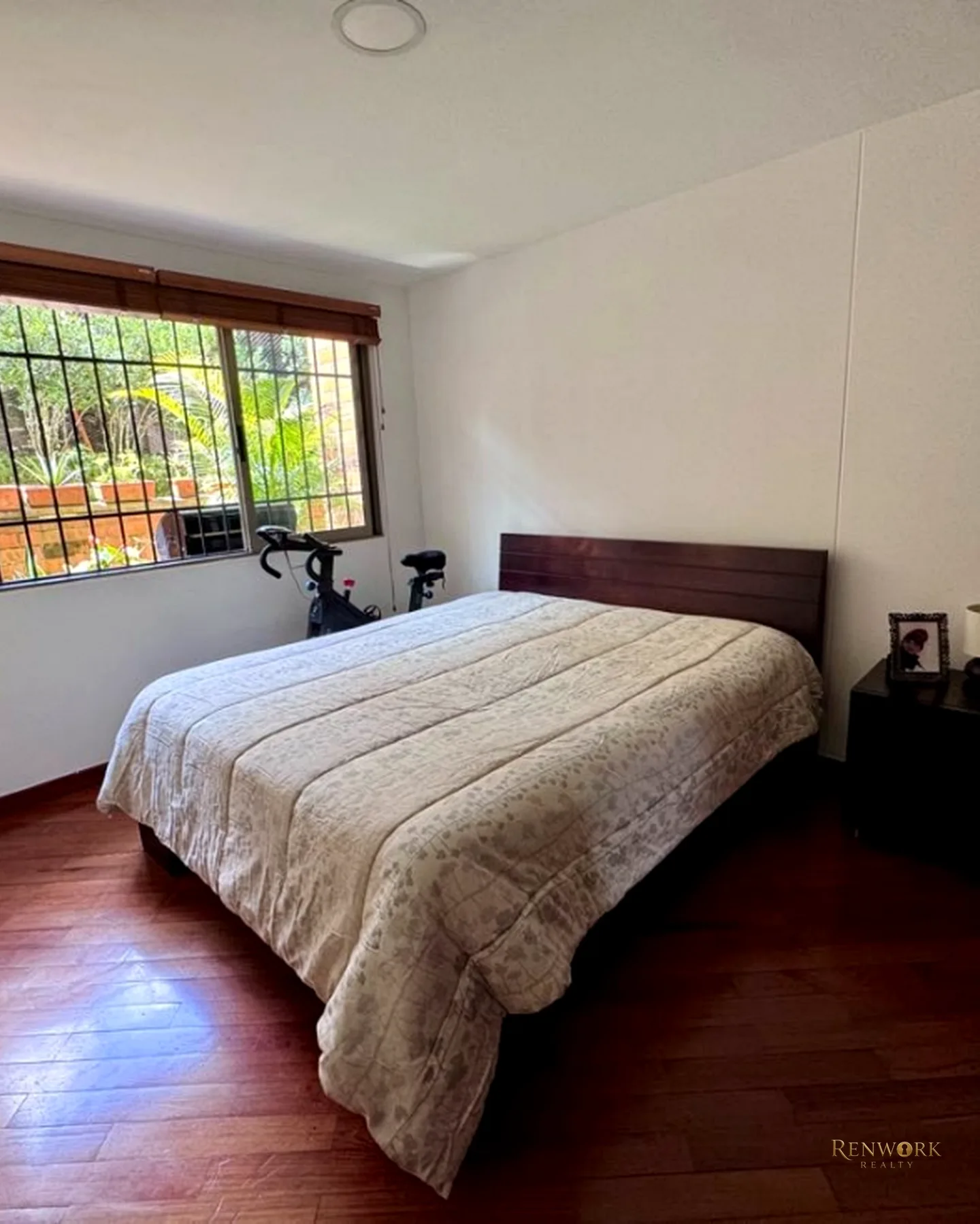 VENDO 179 MT + 47 MTR DE TERRAZA CERCA AL C.COMERCIAL SANTA FE · foto 9