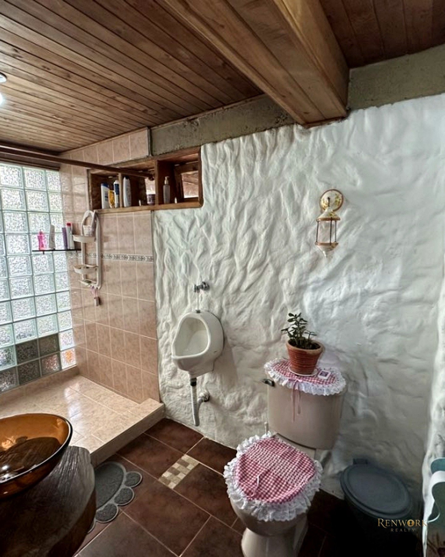 VENDO ACOGEDORA CASA FINCA EN SANTA ELENA · foto 20