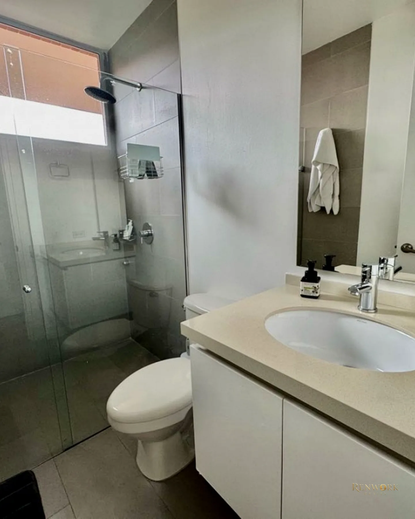 VENDO APARTAMENTO 267 MTR AVIÑÓN 20C · foto 10