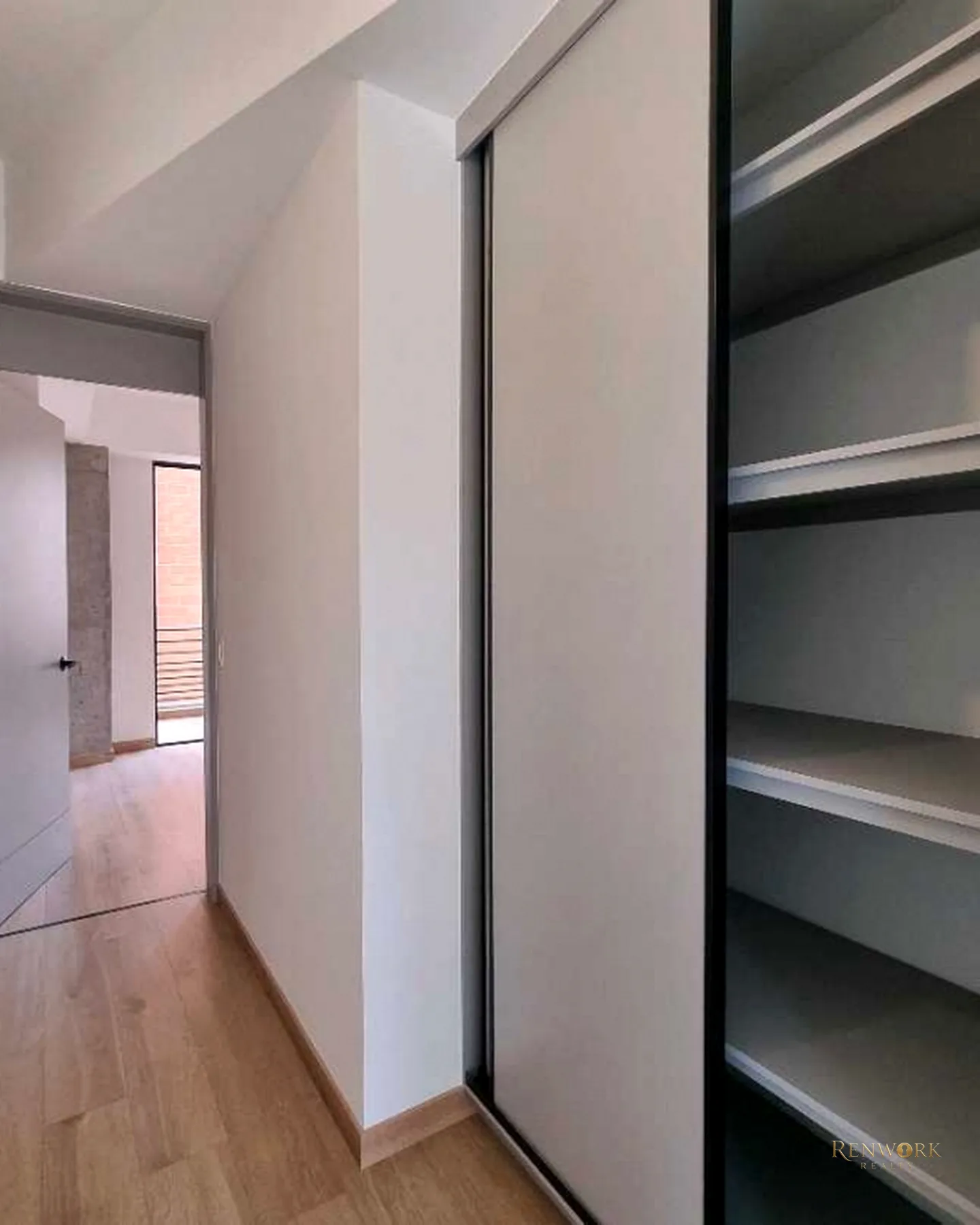 VENDO APARTAMENTO CON TERRAZA CONQUISTADORES AIRBNB · foto 8