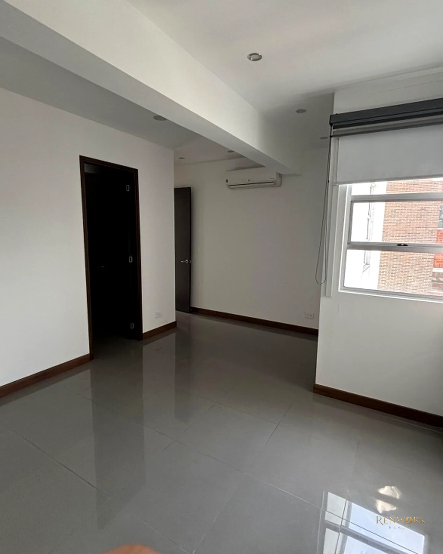 VENDO APARTAMENTO DÚPLEX DE LUJO EN LAURELES CON TERRAZA PRIVADA · foto 12