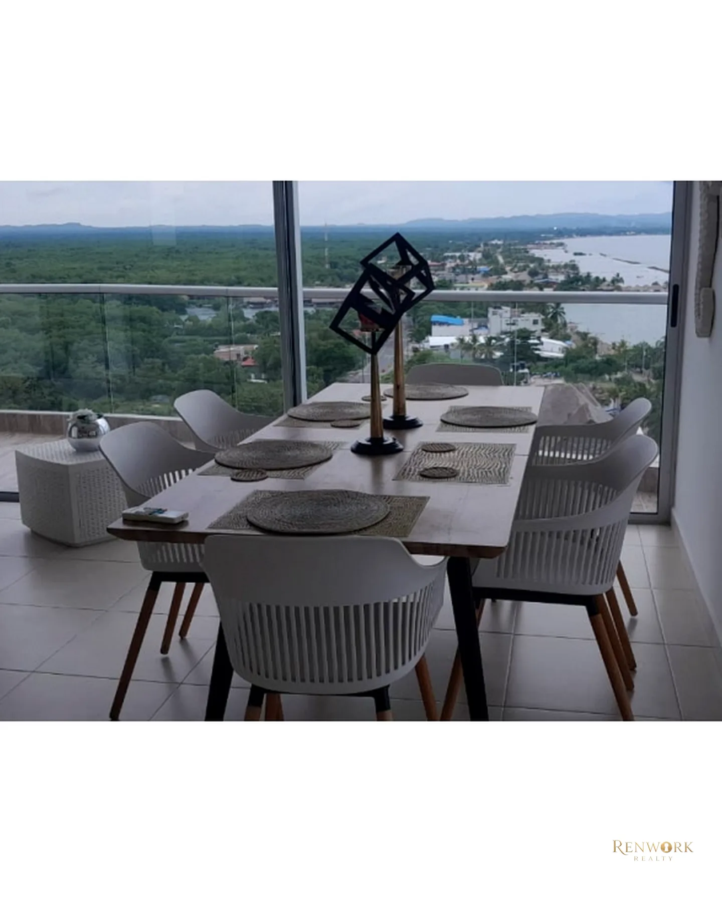 VENDO APARTAMENTO EN COVEÑAS CON VISTA AL MAR · foto 3