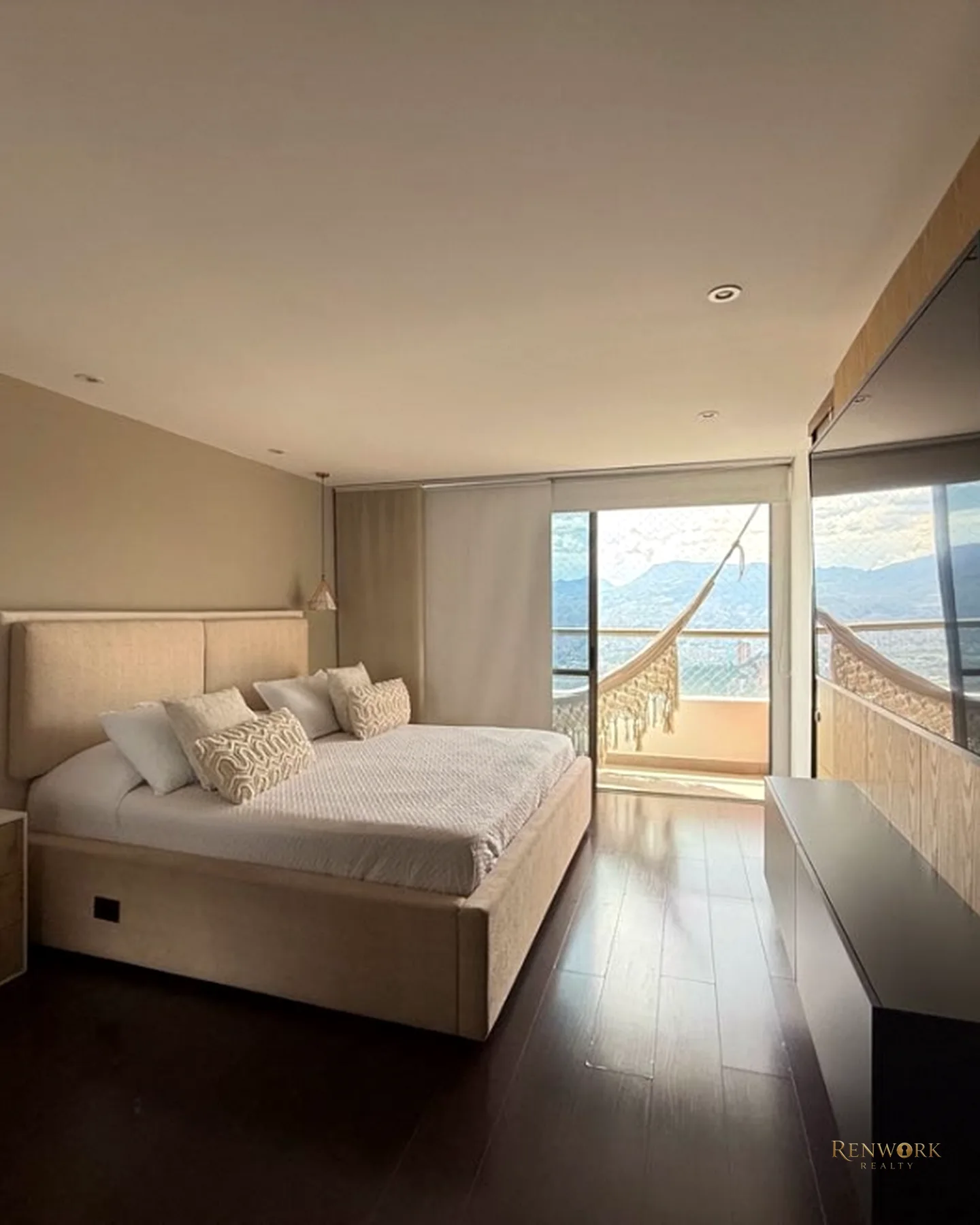 VENDO APARTAMENTO EN EL POBLADO, LA CALERA · foto 5