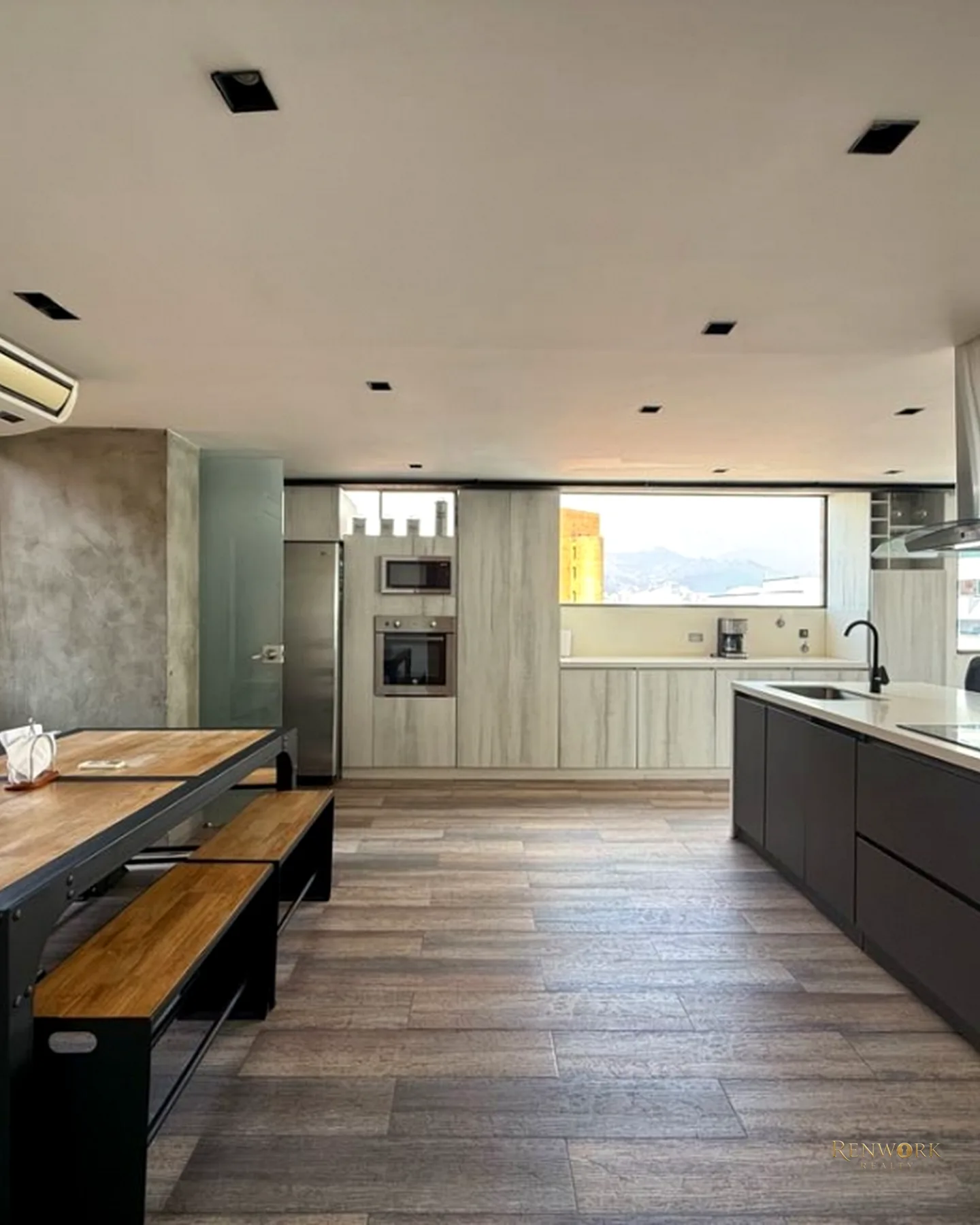 VENDO APARTAMENTO EN EL POBLADO, MILLA DE ORO · foto 8