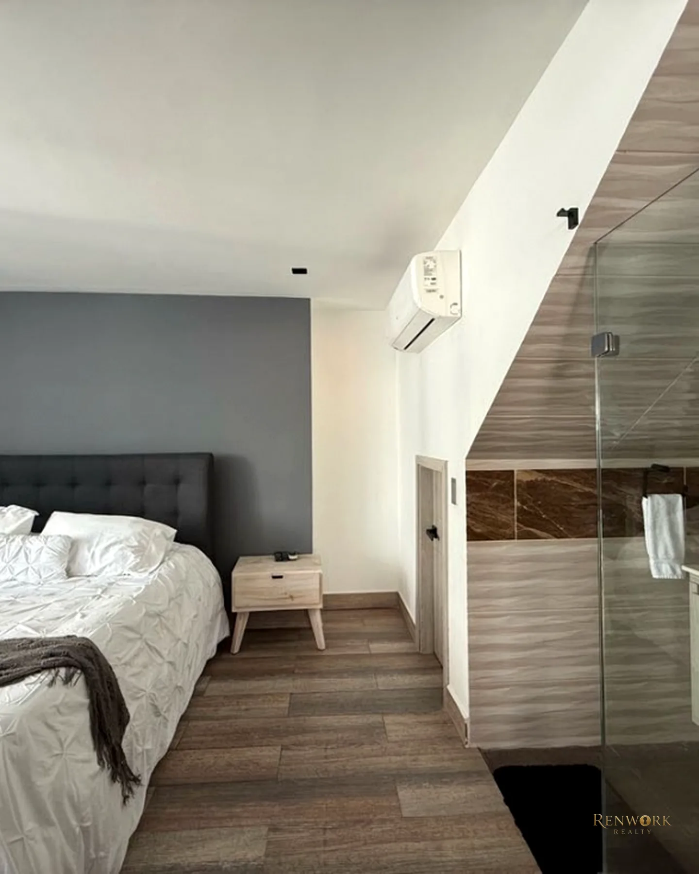 VENDO APARTAMENTO EN EL POBLADO, MILLA DE ORO · foto 14