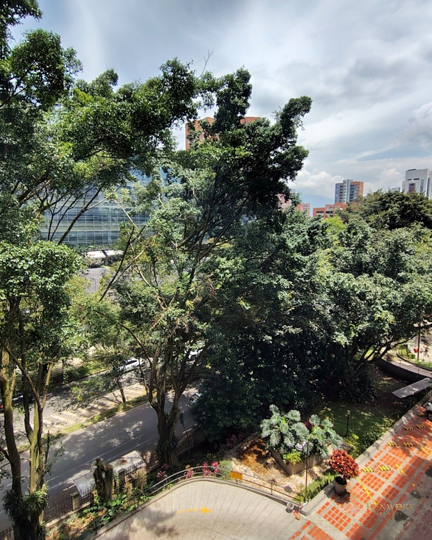 VENDO APARTAMENTO EN EL POBLADO PARTE BAJA · foto 19