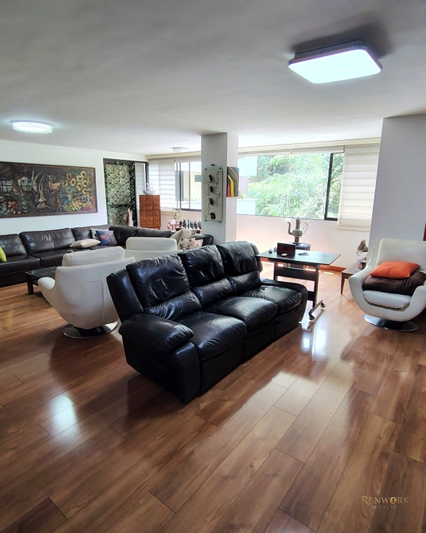 Vista de VENDO APARTAMENTO EN EL POBLADO PARTE BAJA