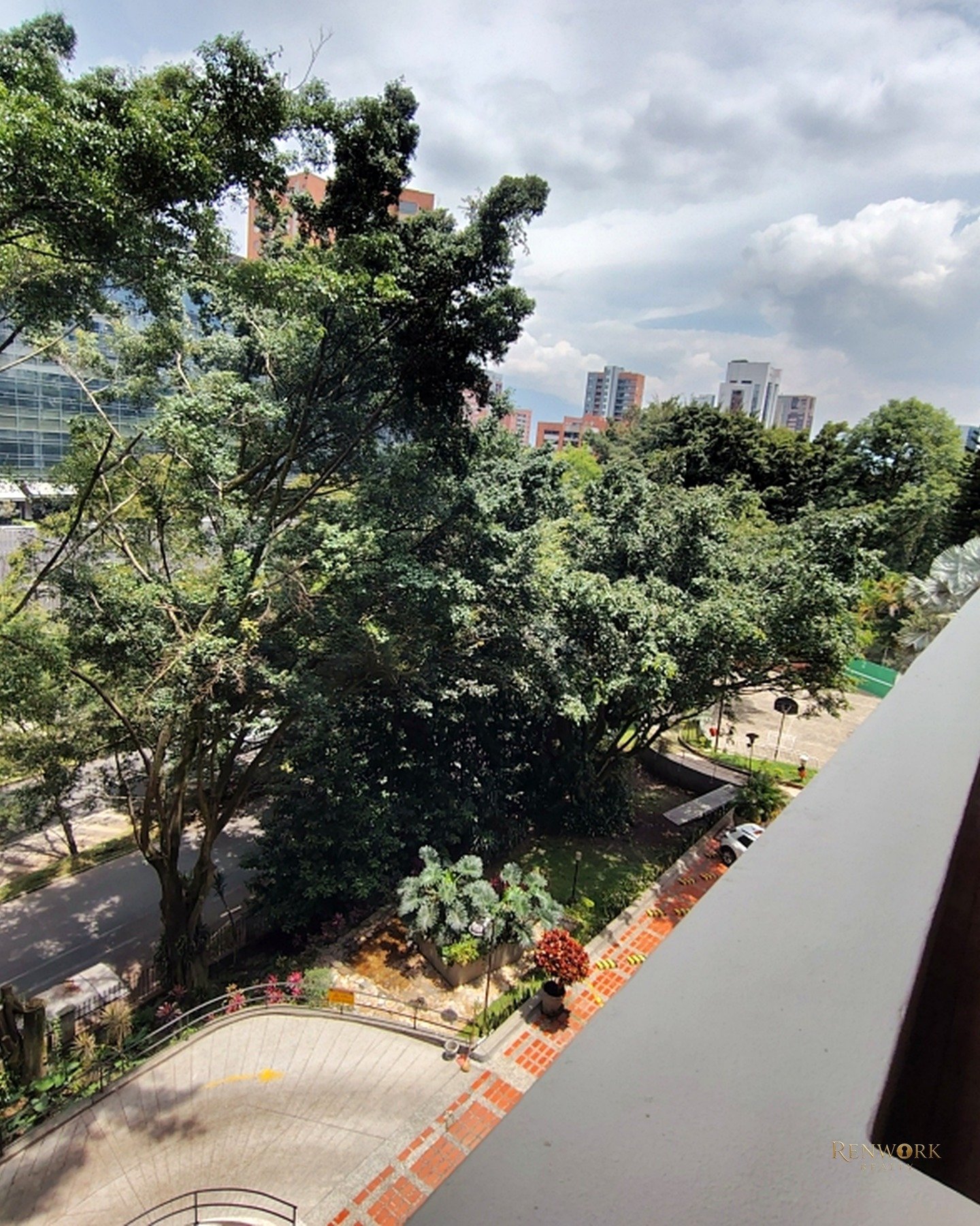 VENDO APARTAMENTO EN EL POBLADO PARTE BAJA · foto 20