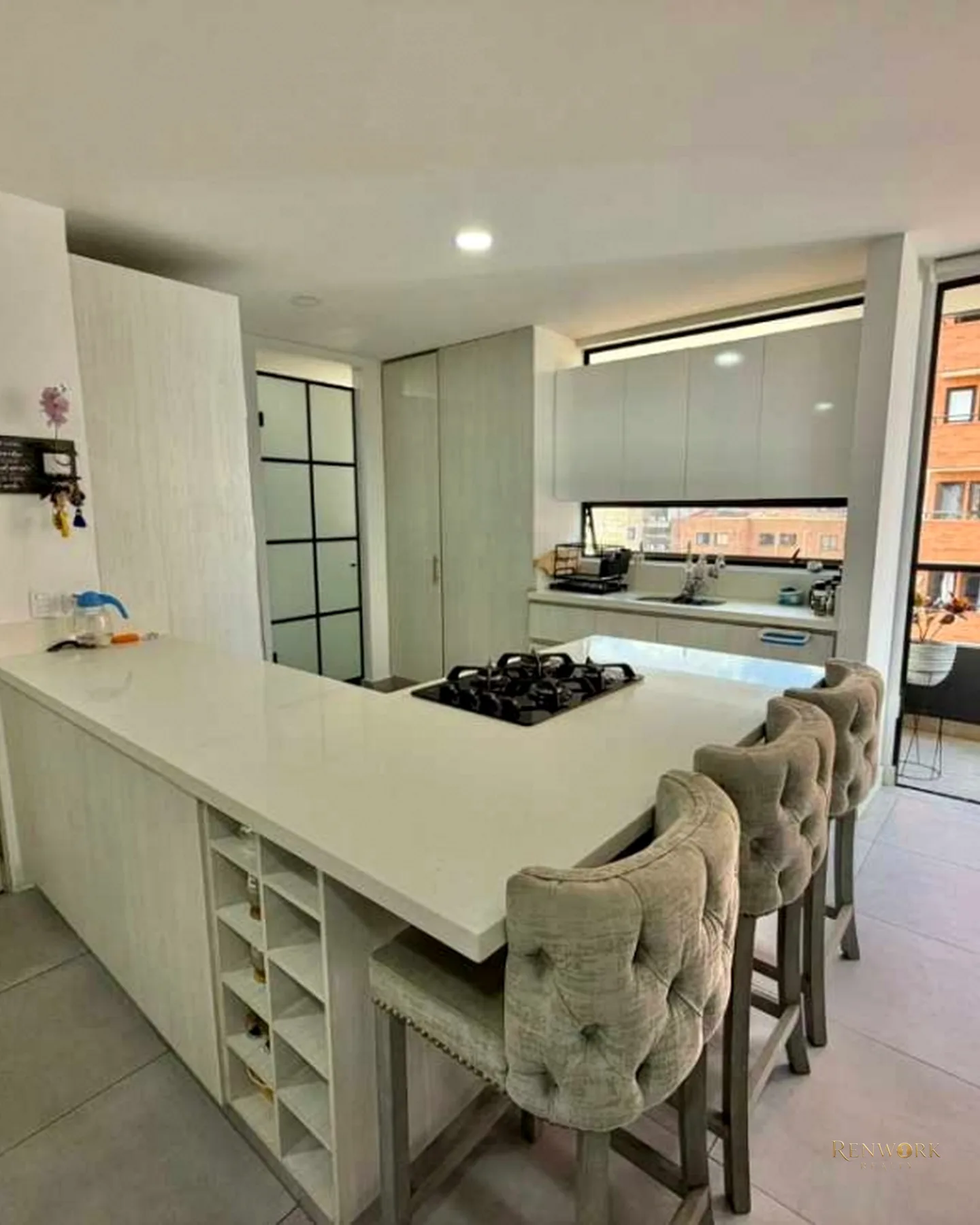 VENDO APARTAMENTO EN LAURELES CERCA DEL PRIMER PARQUE · foto 4