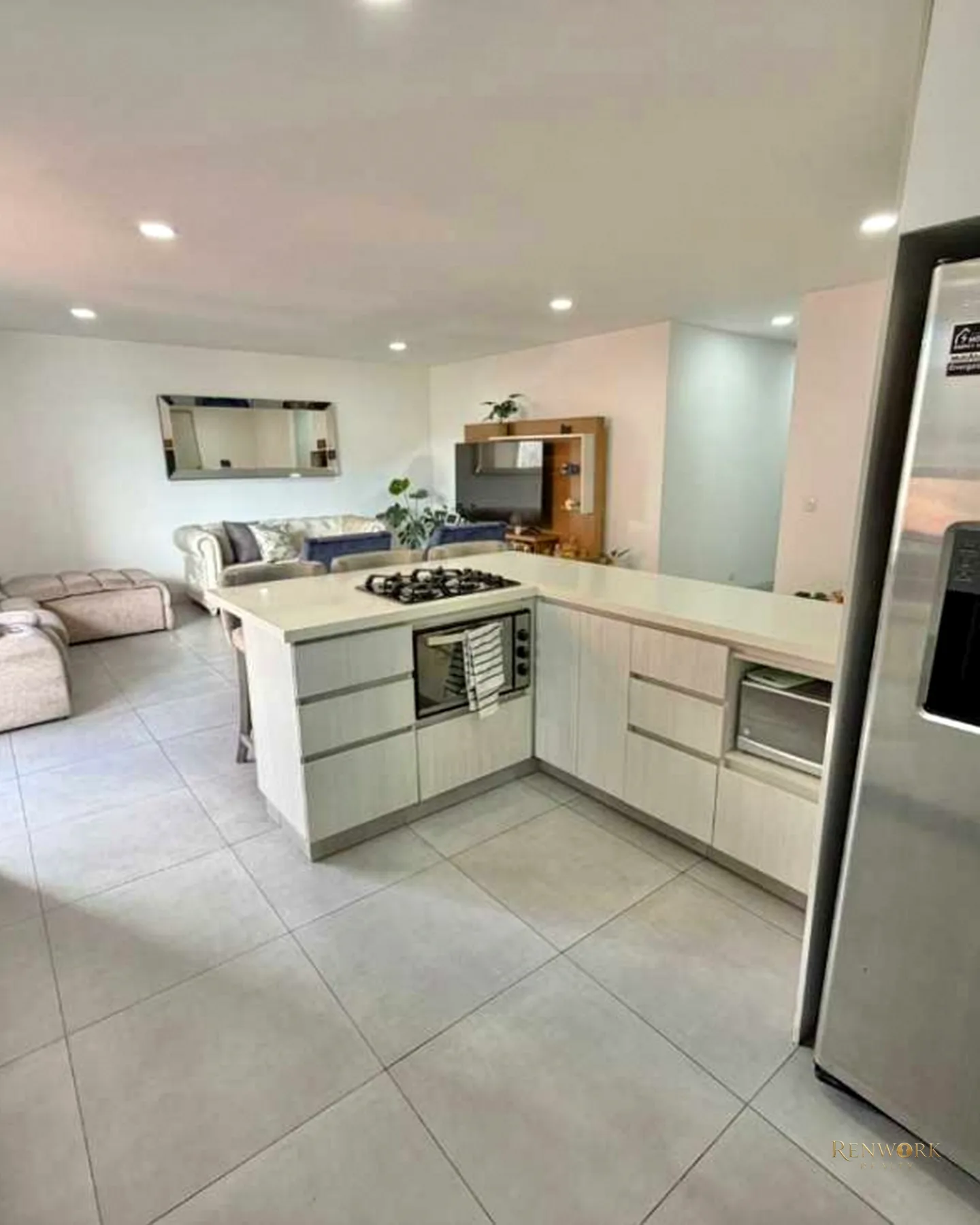 VENDO APARTAMENTO EN LAURELES CERCA DEL PRIMER PARQUE · foto 3