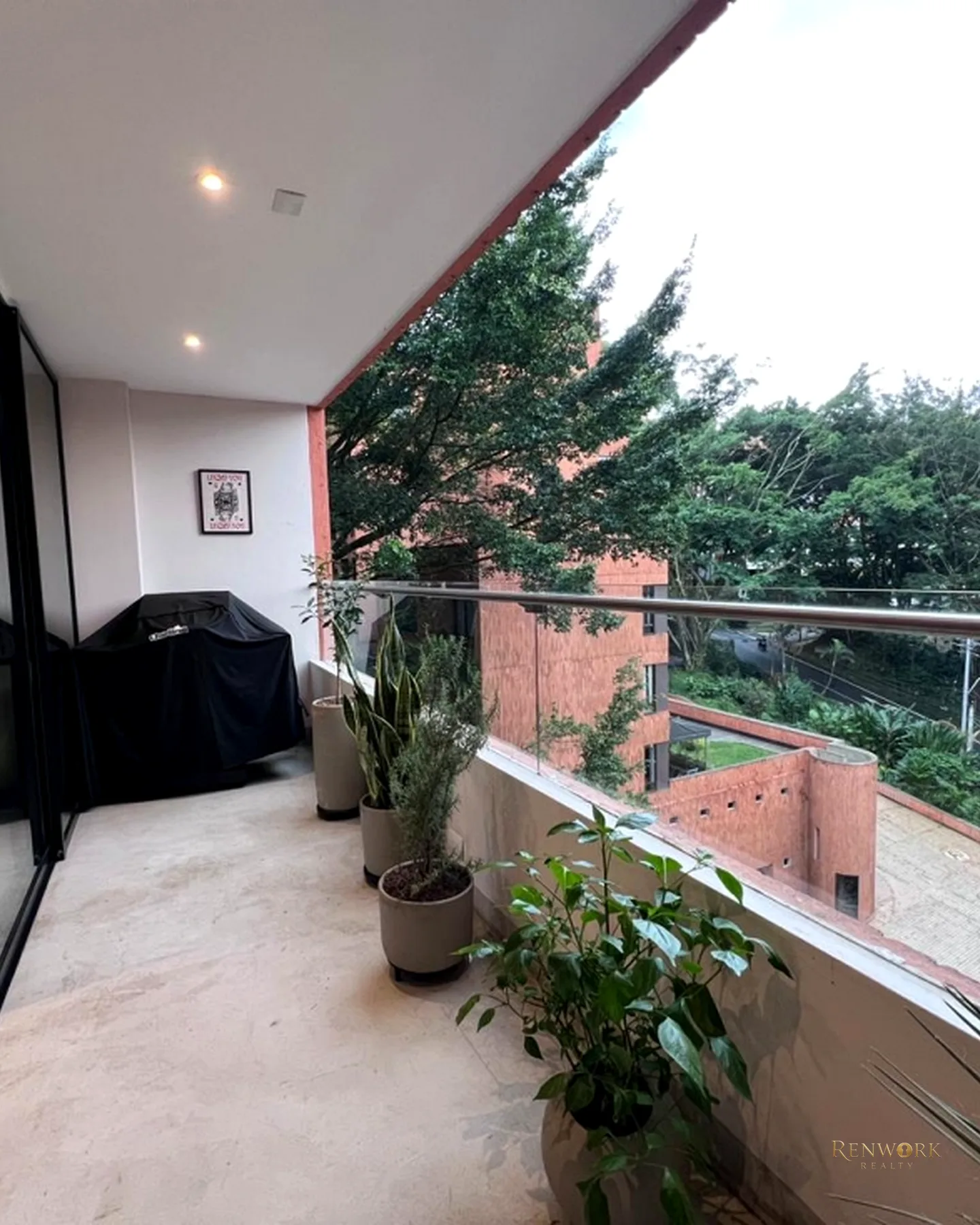 VENDO APARTAMENTO EN LOMA LOS GONZÁLES, MILLA DE ORO, 200M2 REMODELADO · foto 23