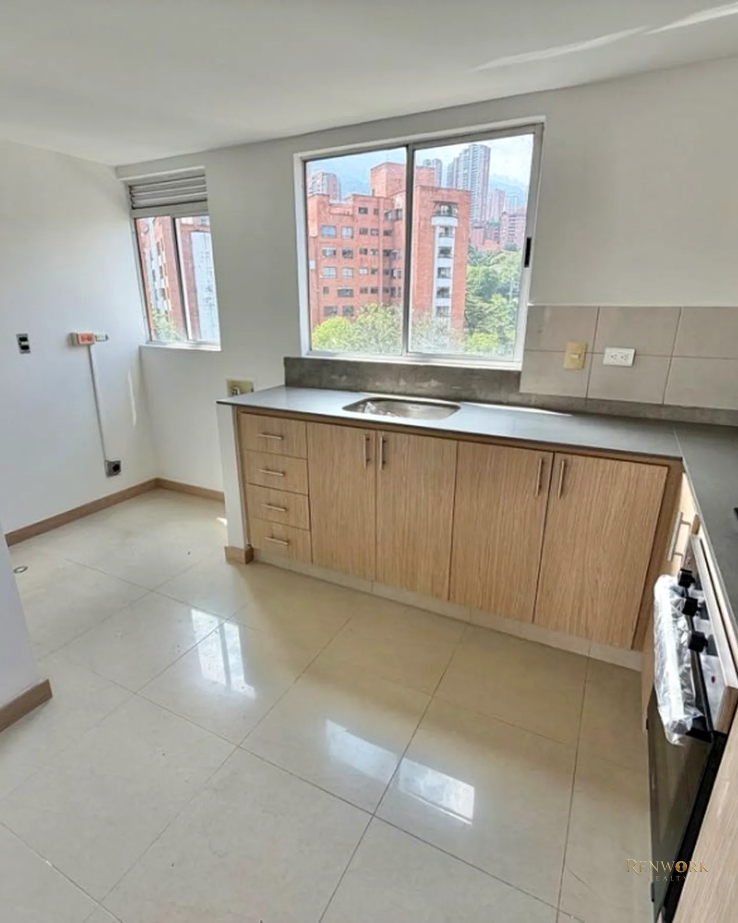 VENDO APARTAMENTO EN MEDELLÍN - POBLADO · foto 3