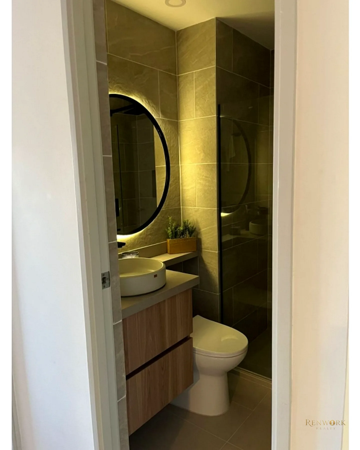 VENDO APARTAMENTO ENVIGADO ESMERALDAL REMODELADO AMPLIO ILUMINADO · foto 5