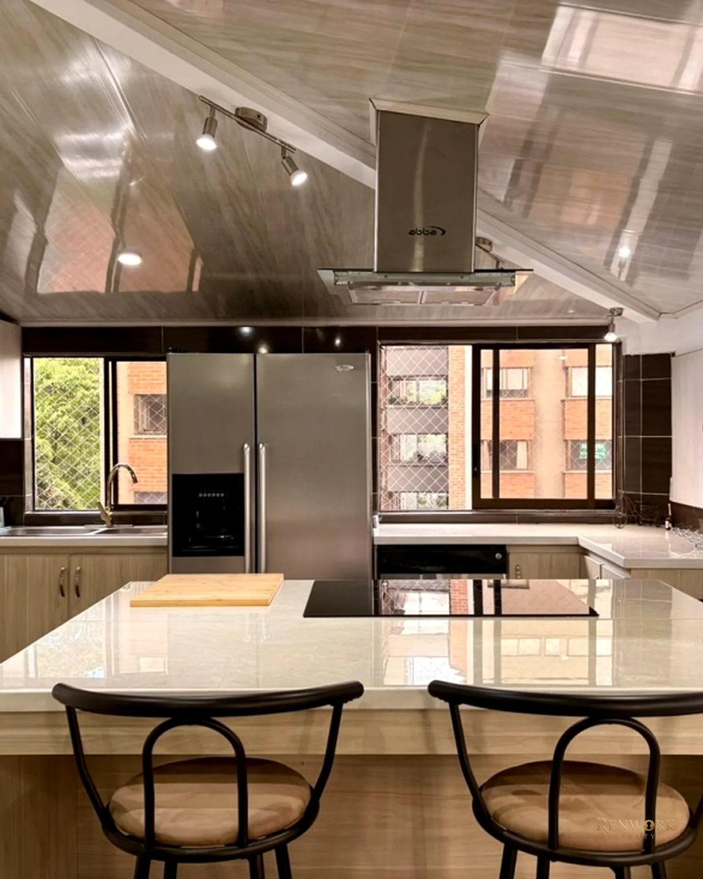 VENDO APARTAMENTO MEDELLÍN, EL POBLADO, LAS LOMAS 2 · foto 5