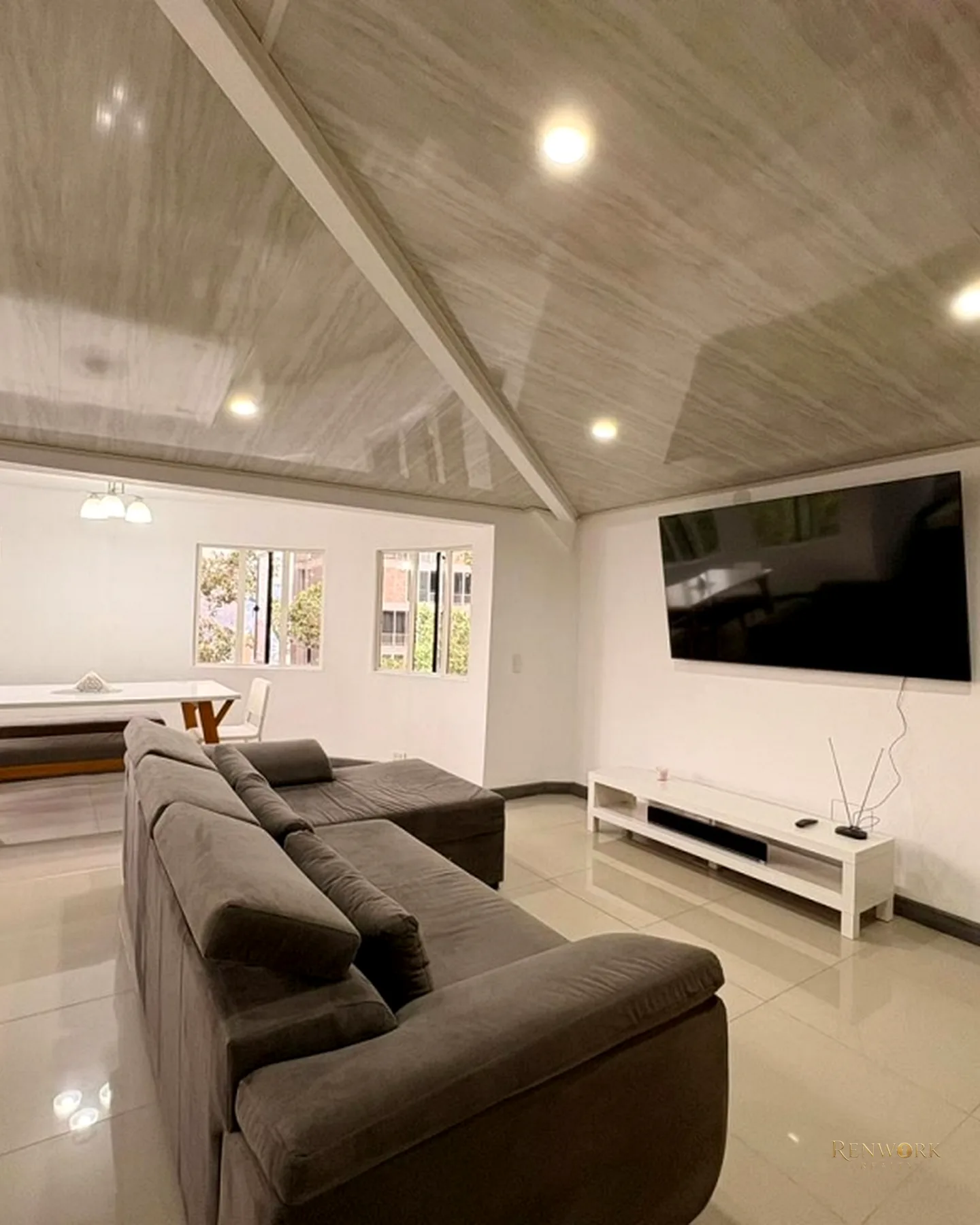 VENDO APARTAMENTO MEDELLÍN, EL POBLADO, LAS LOMAS 2 · foto 2
