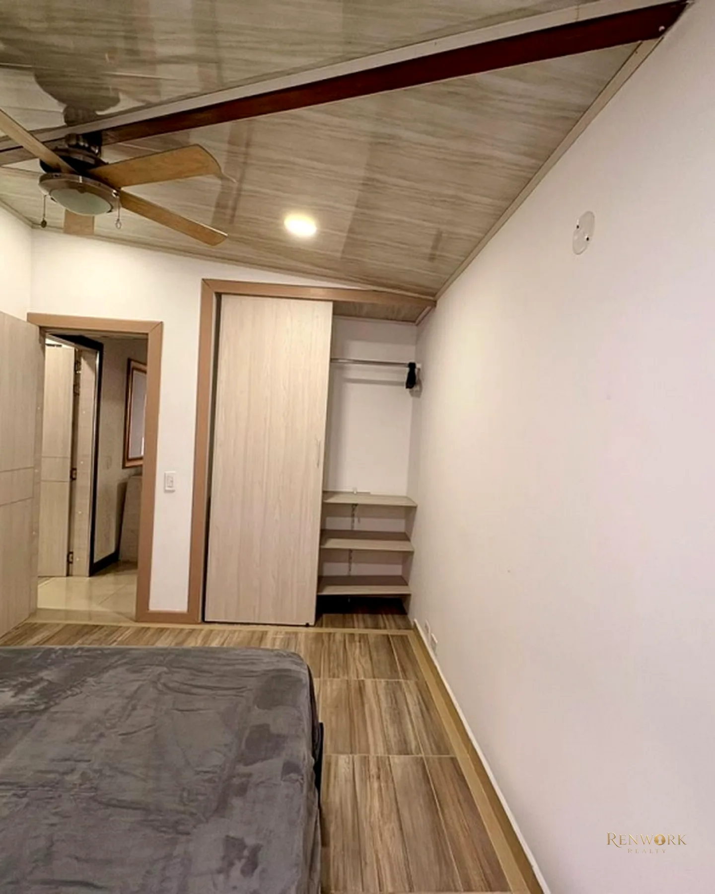 VENDO APARTAMENTO MEDELLÍN, EL POBLADO, LAS LOMAS 2 · foto 13