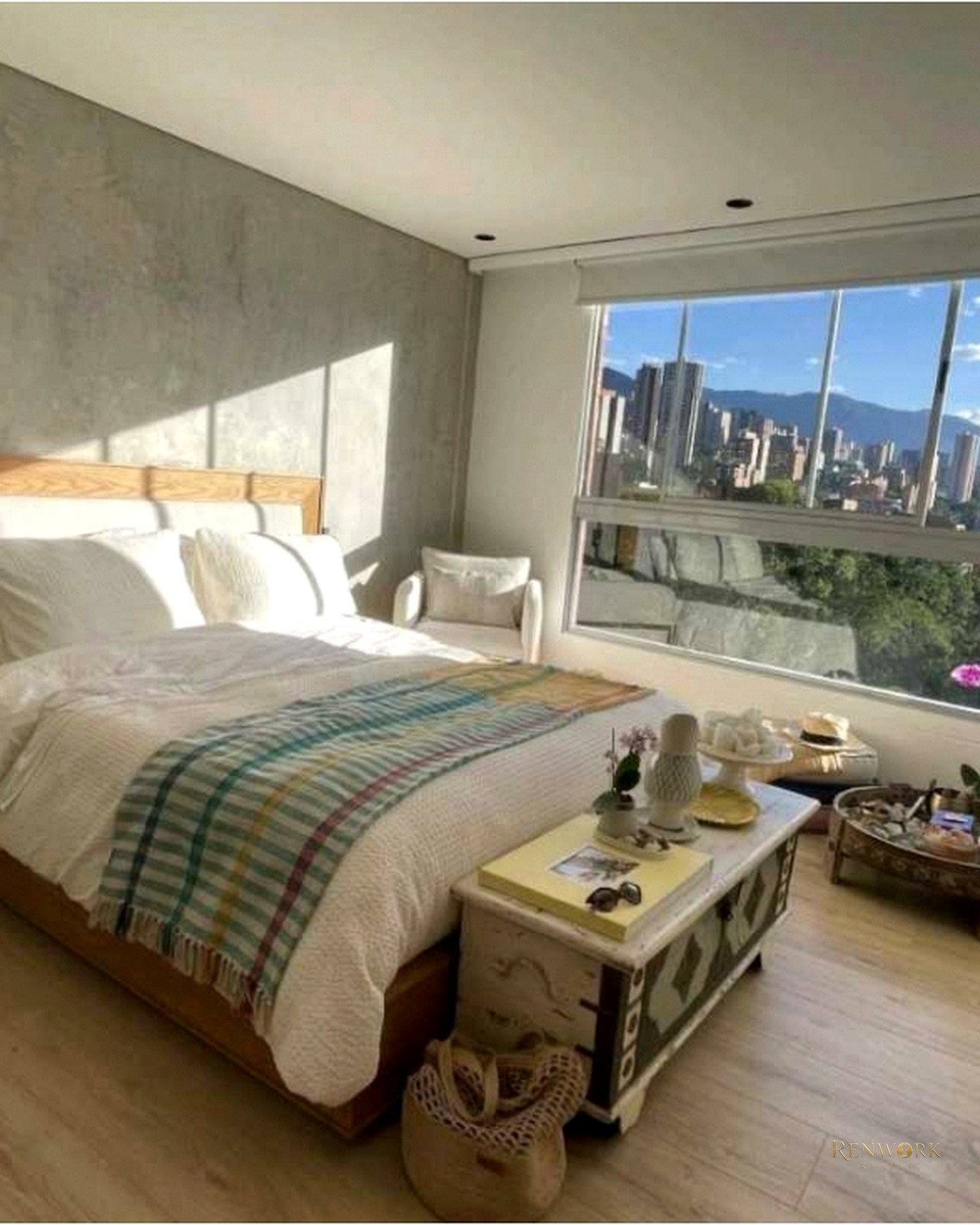 VENDO APARTAMENTO POBLADO LAS LOMAS · foto 6